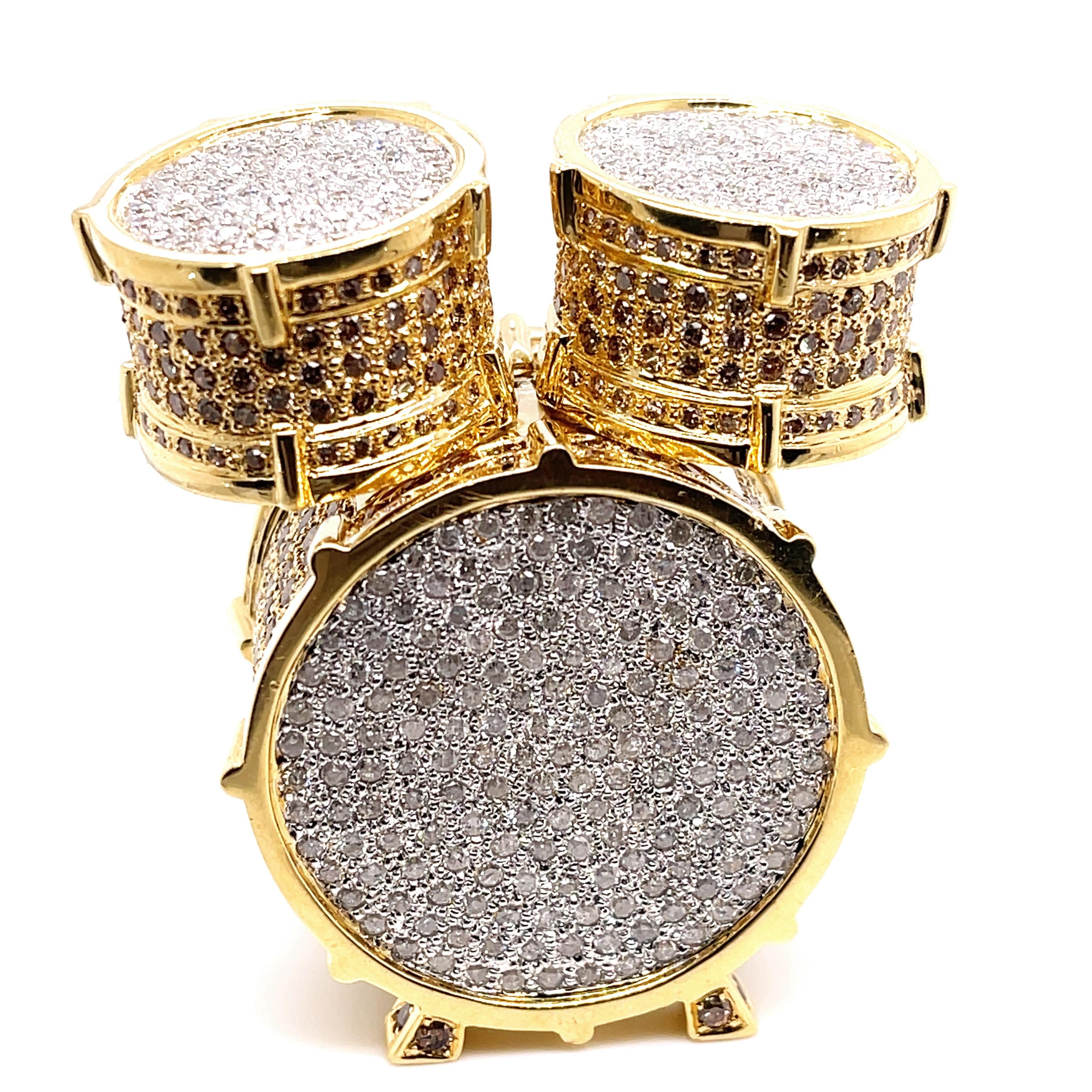 22,91 Karat Brown Diamant Trommel Set in 18k Gold von Shimon's Creations (Rundschliff) im Angebot