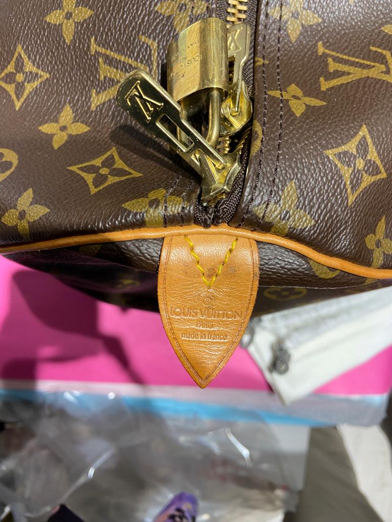 Keepall 60 Travel bag in leather with LV monogram print Louis Vuitton For Sale 2