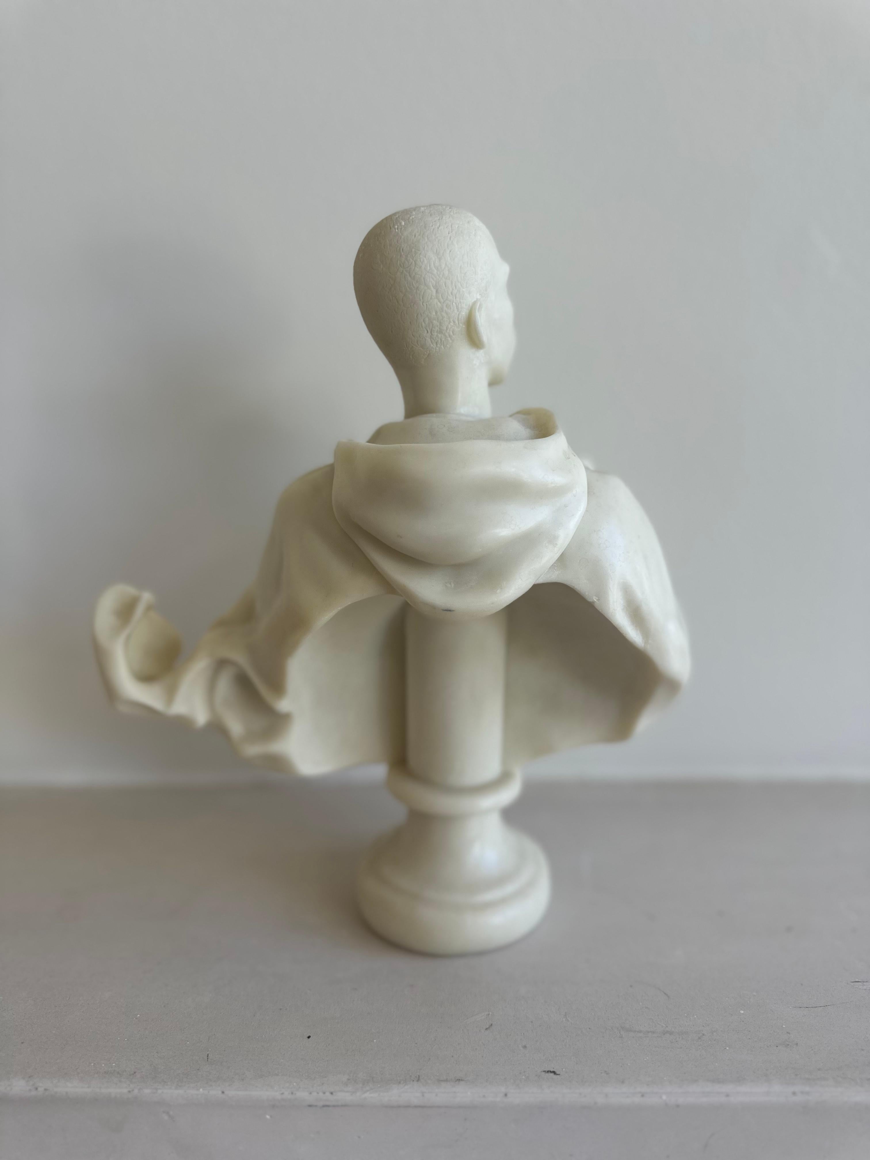 Luigi XVI, il Re Sole - Sculpture Contemporaneo di Kehinde Wiley