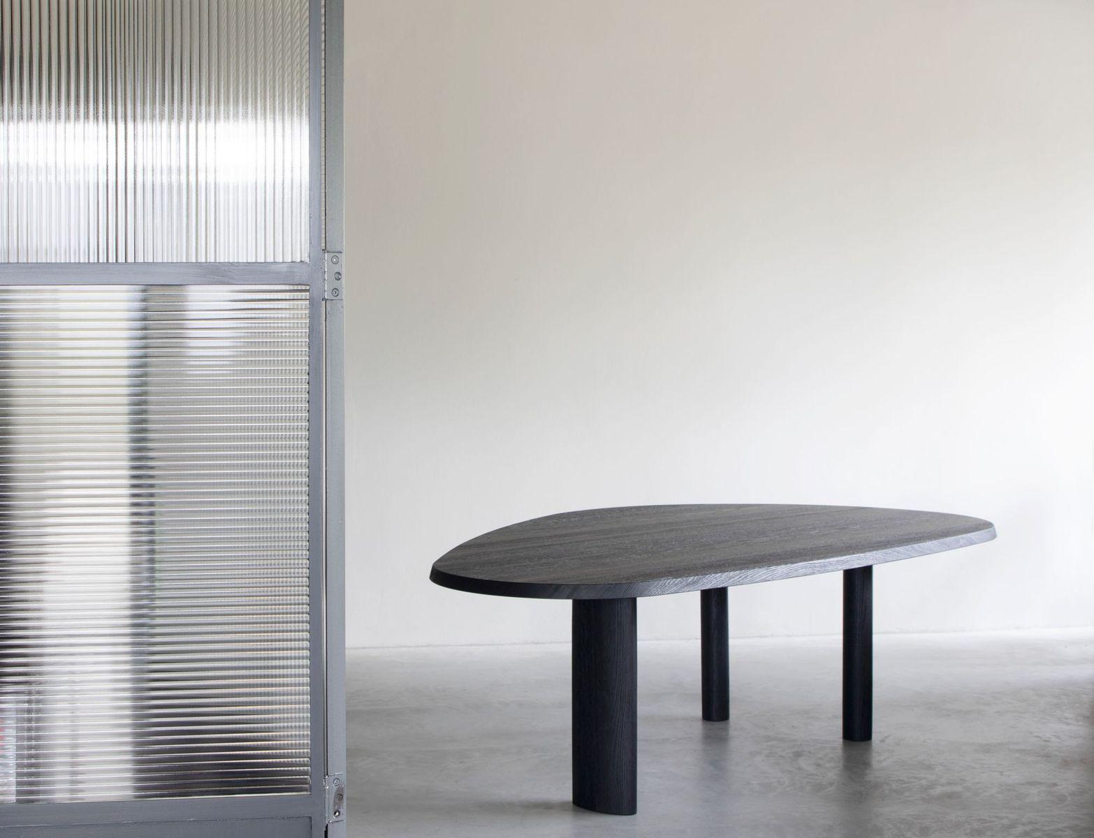 Post-Modern Kei Oak Dining Table by Van Rossum For Sale