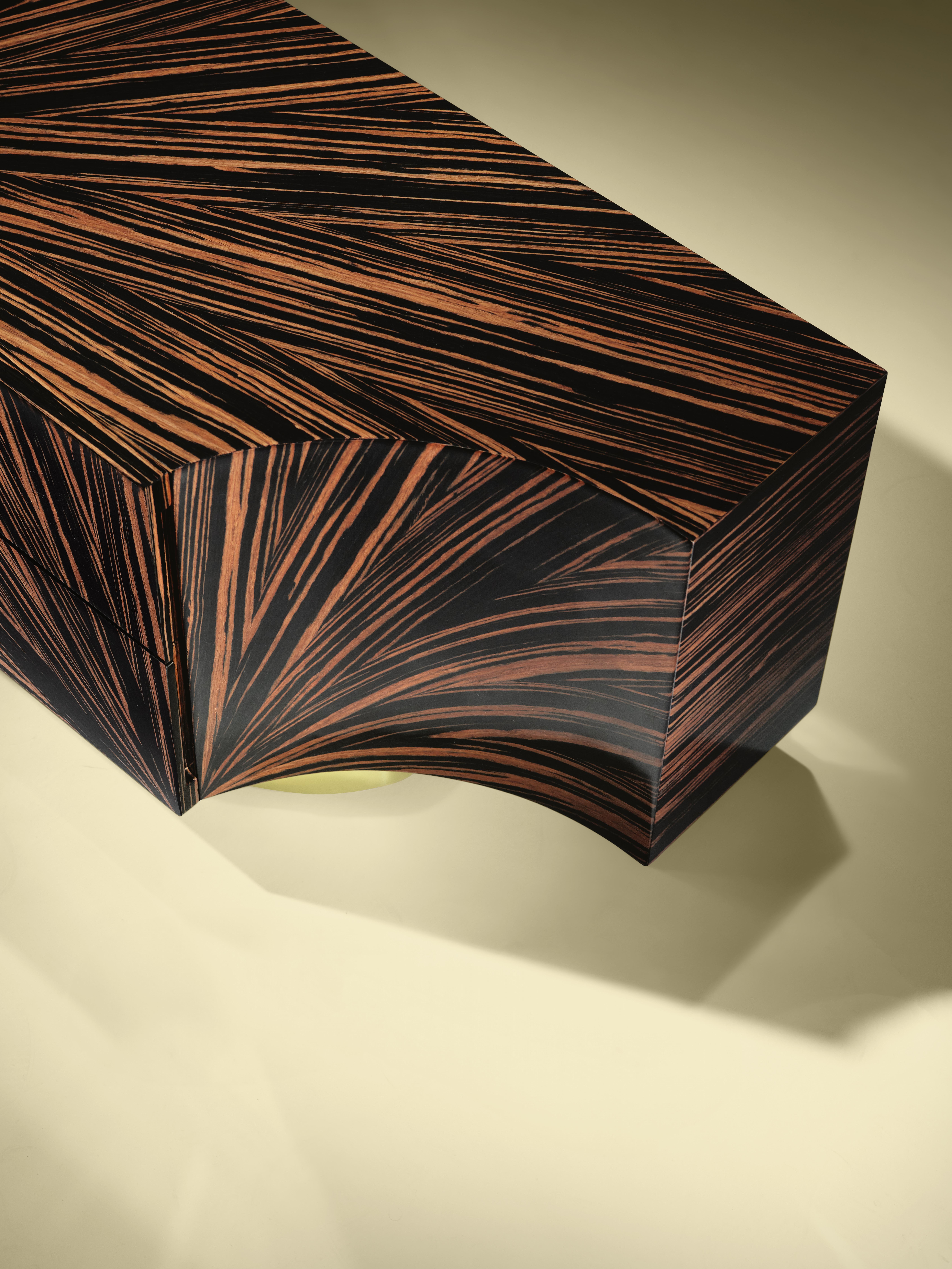 Bedside table in ebony with marquetry technique and metal base.

Bespoke / customizable
Identical shapes with different sizes and finishing’s.
All RAL colors available. (Mate / half gloss / gloss).