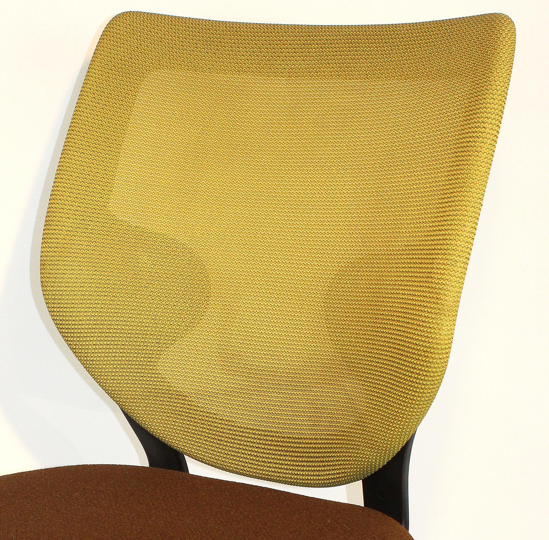 Modern  Mark Kapka 'Canada' Ergonomic Swivel Desk Chair Designed 
