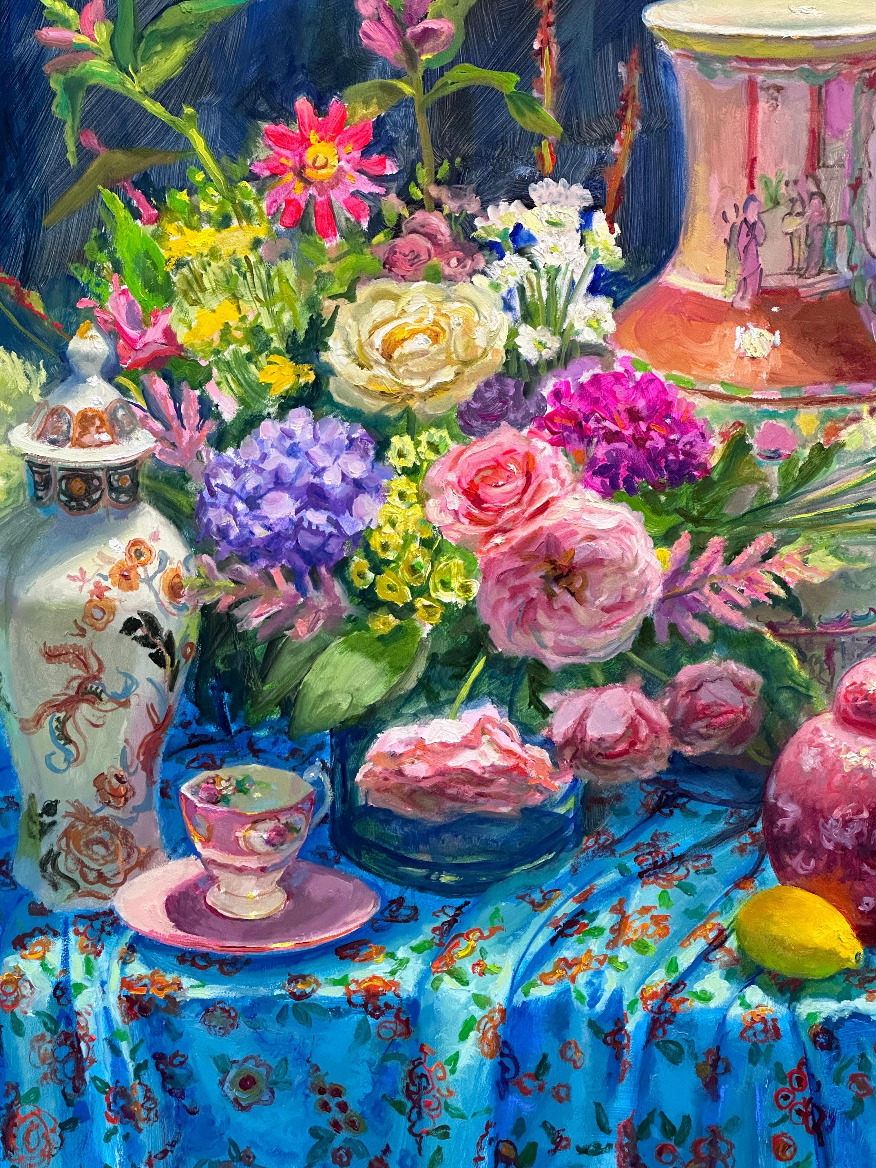 Blu con fiori - Pittura olandese contemporanea del XXI secolo con nature morte di fiori in vendita 1