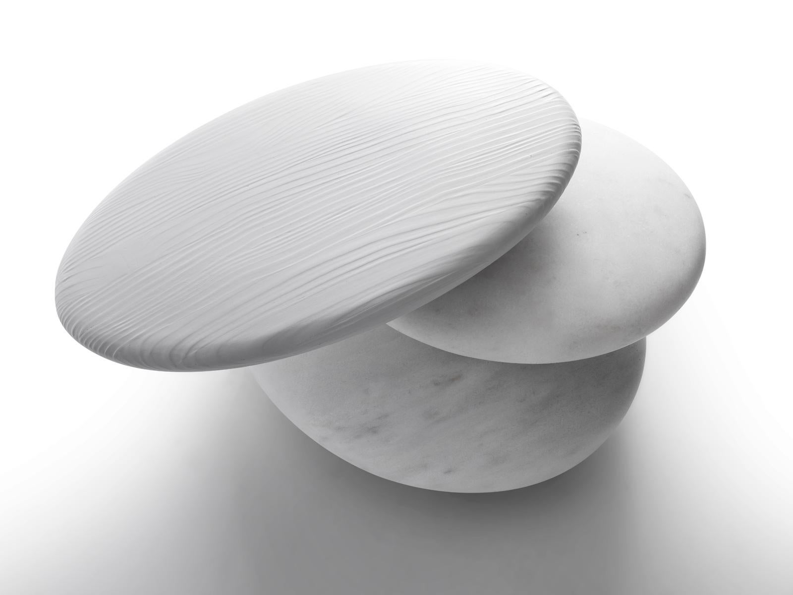 Postmoderne Grande table basse ovale Keir de Kreoo en vente