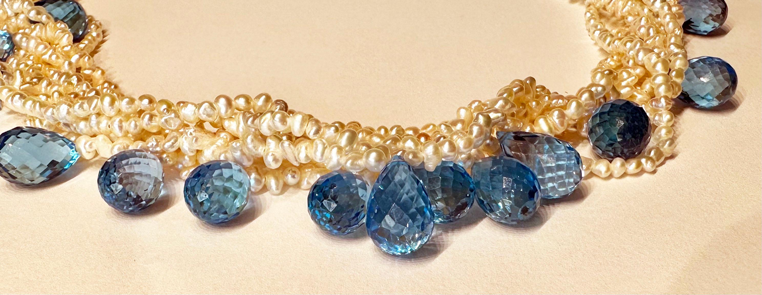 Keishi, collier torsadé en perles d'eau salée avec briolettes en topaze Pour femmes en vente