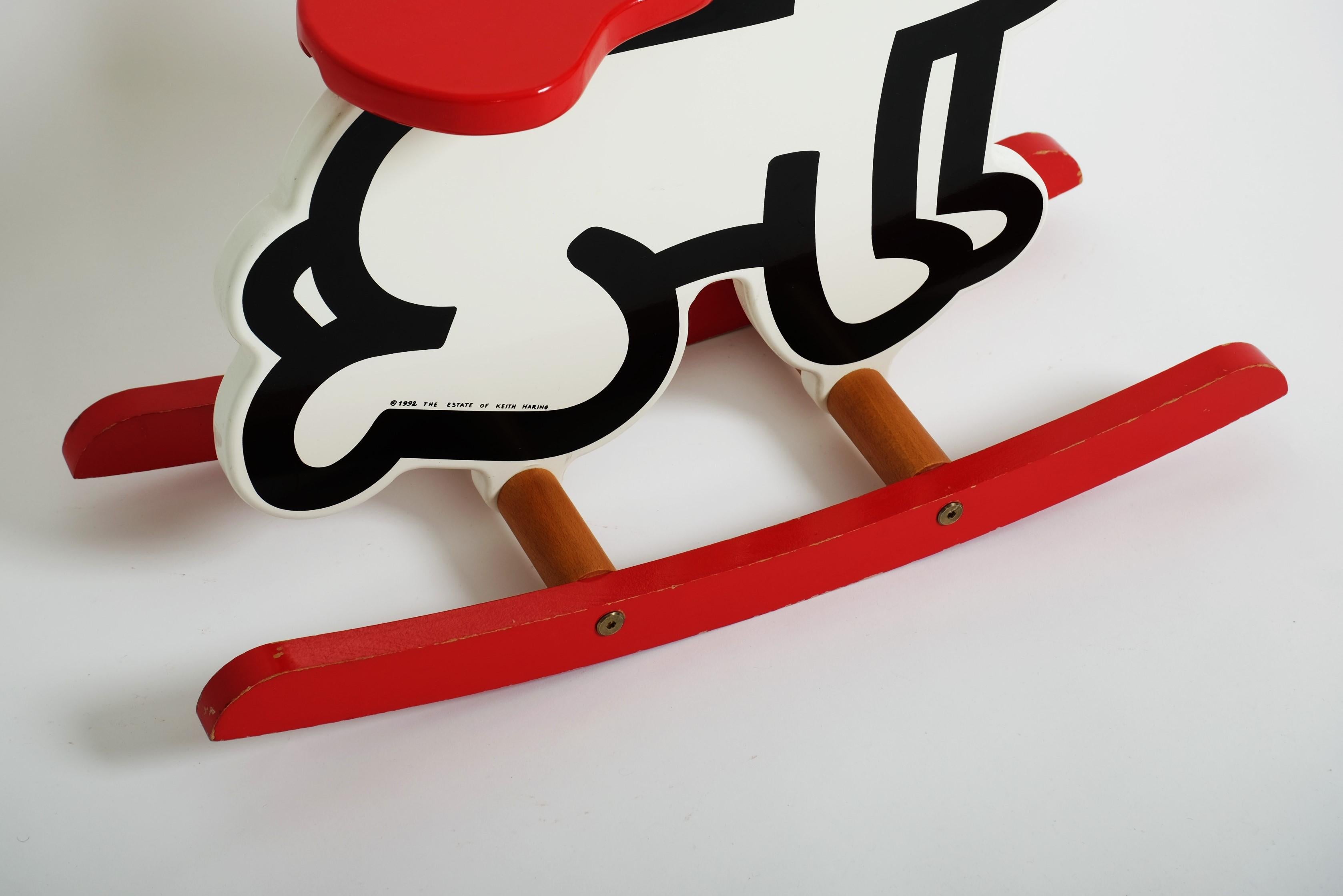 Dondolo per bambini Keith Haring, cavallo a dondolo, sedia Pop Art (Radiant Baby) in vendita 6