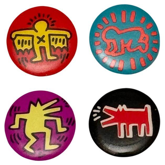 Keith Haring Pop Shop 1986 'Set of 4 Original Pins' For Sale