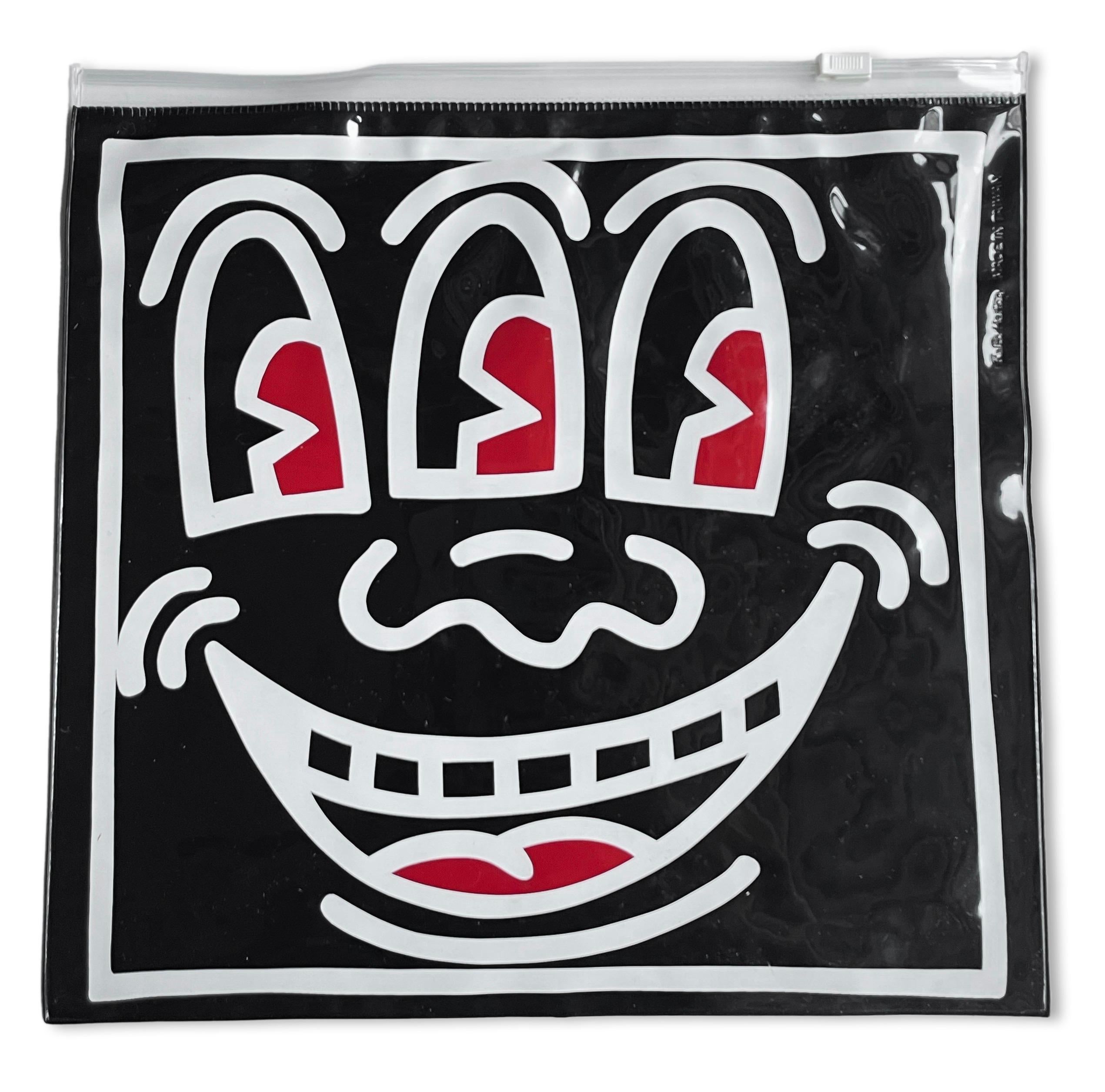 Keith Haring - Objet de collection à trois têtes des années 1980 (Keith Haring Pop Shop)