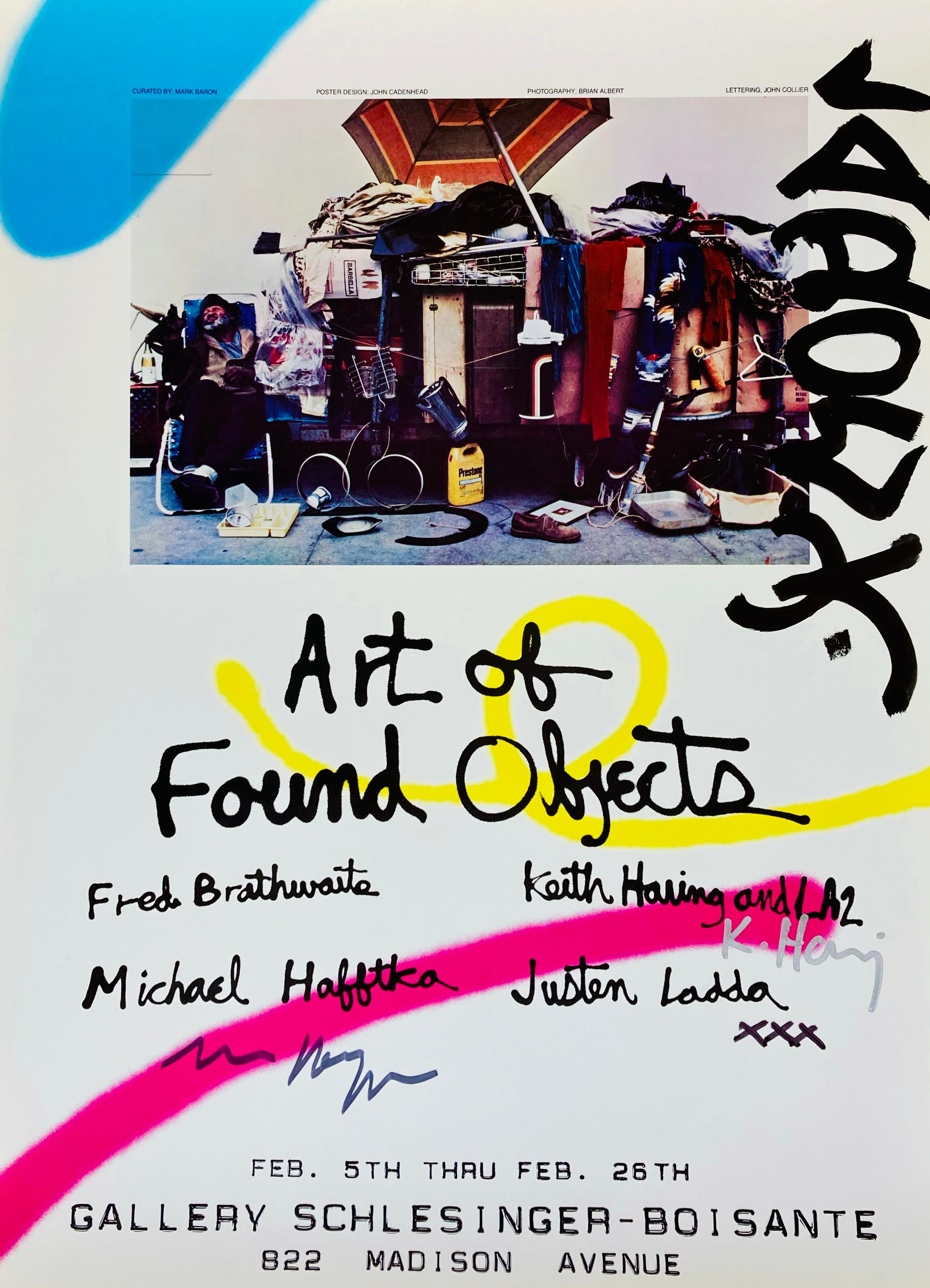 Keith Haring 1983 :
Rare affiche d'exposition signée à la main par Keith Haring en 1983, publiée à l'occasion de l'exposition "Art of Found Objects" : Art of Found Objects", Gallery Schlesinger-Boisante, New York, 5 février - 26 février 1983 ;