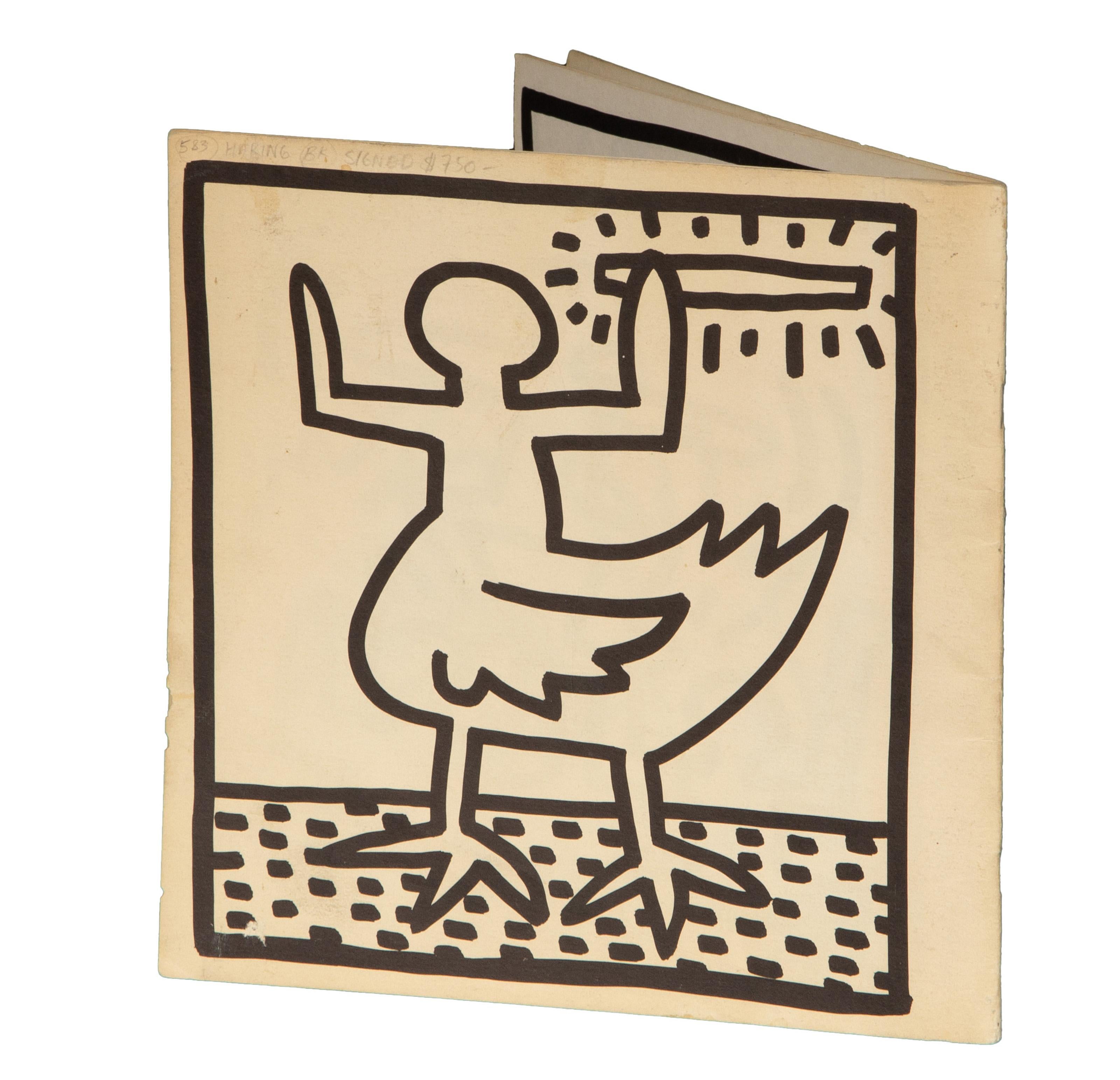 Livre de coloration signé Keith Haring en vente 7