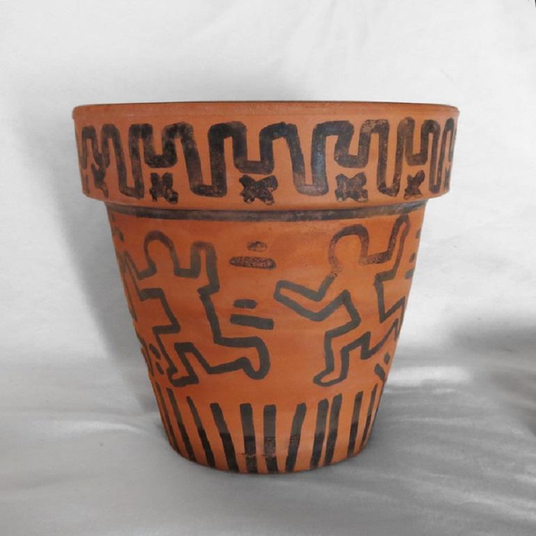 Untitled (Flower pot and saucer) - Sculpture by Keith Haring