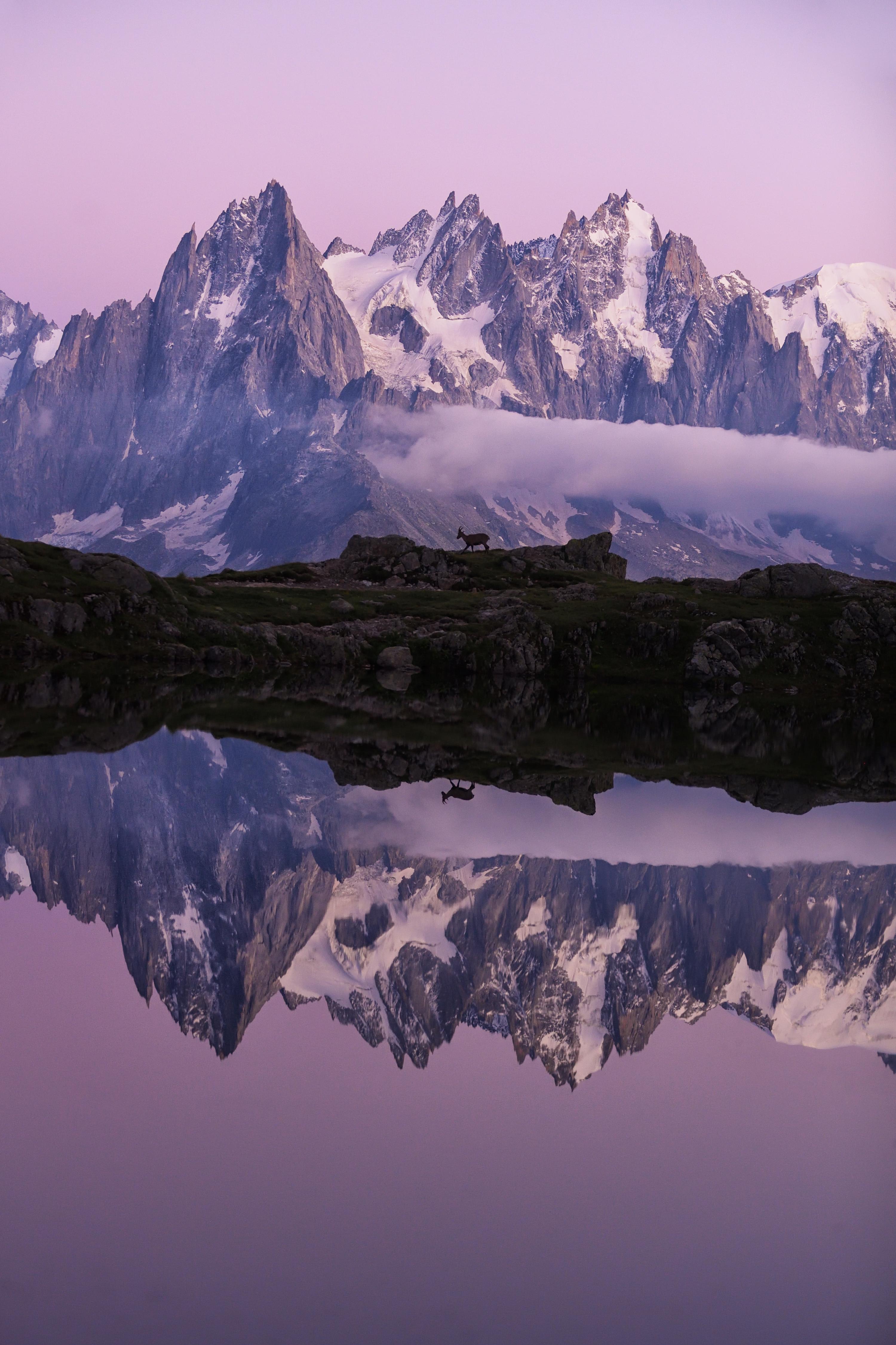 Keith Ladzinski Landscape Photograph – The Infinite Mirror