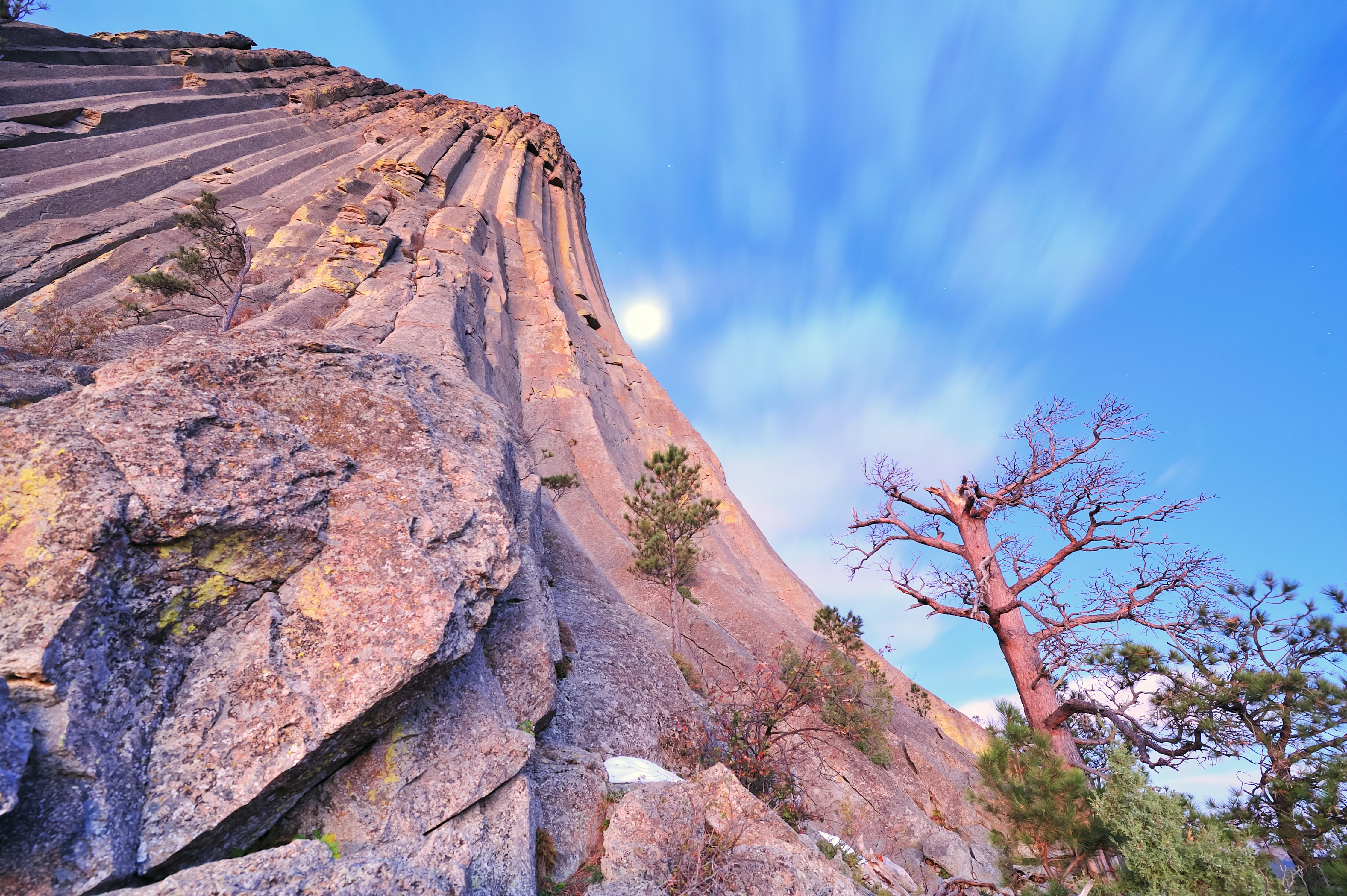 Keith Ladzinski Landscape Photograph - Towering Devil