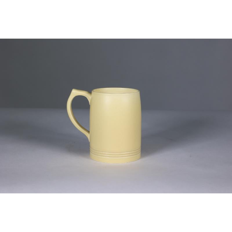 Keith Murray for Wedgwood. A rare complete and original set of six lemonade mugs For Sale 2