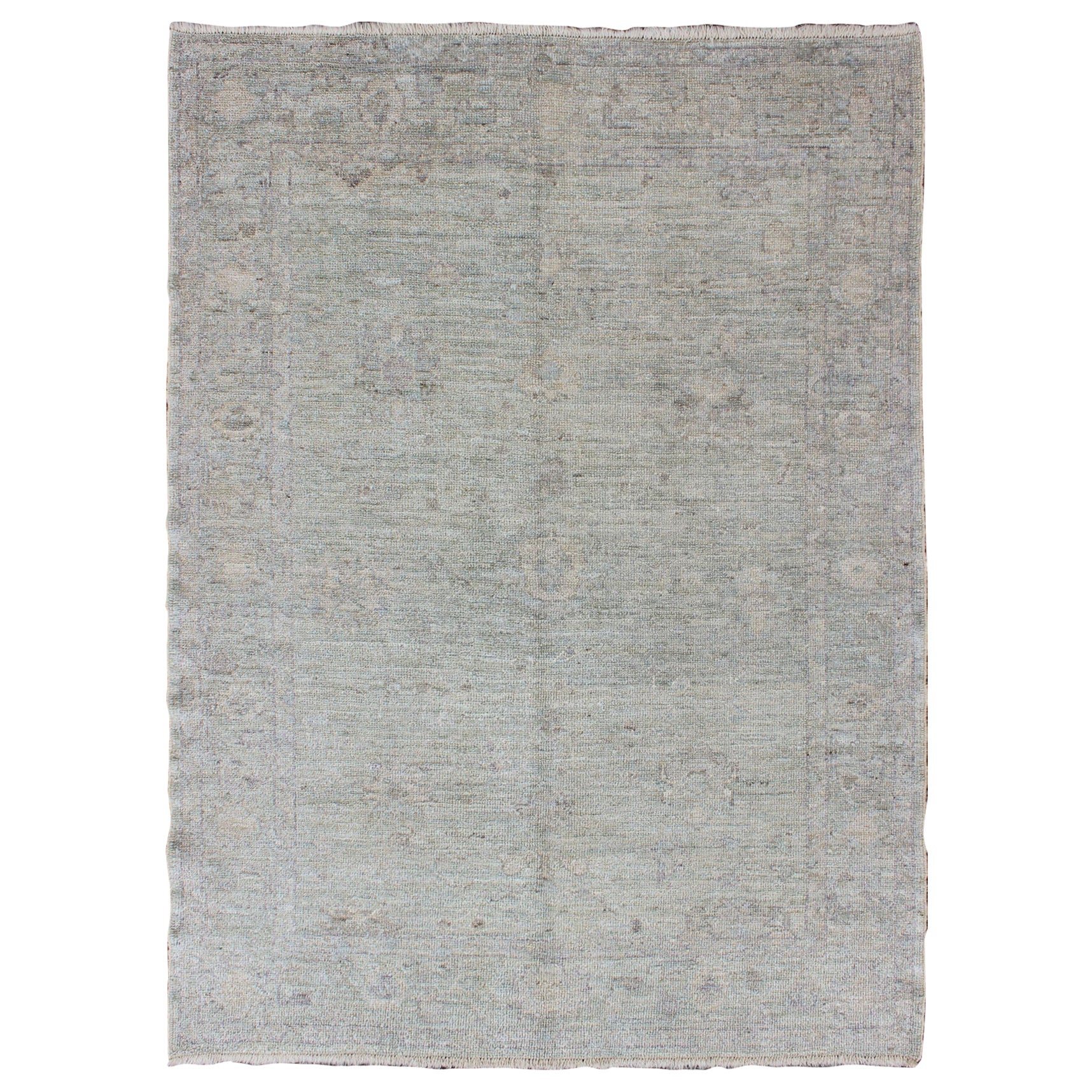 Tappeto turco Keivan Woven Arts Angora Oushak in toni neutri 4'8 x 6'8