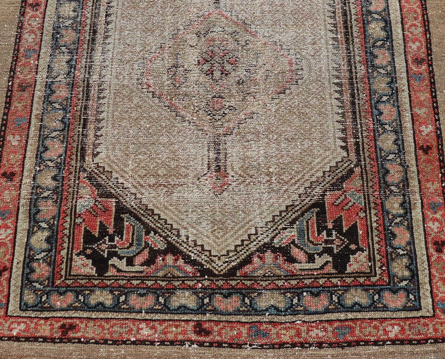 Tribal Keivan Woven Arts Arte Antiques 1900 Rug Serab Persan   3'2