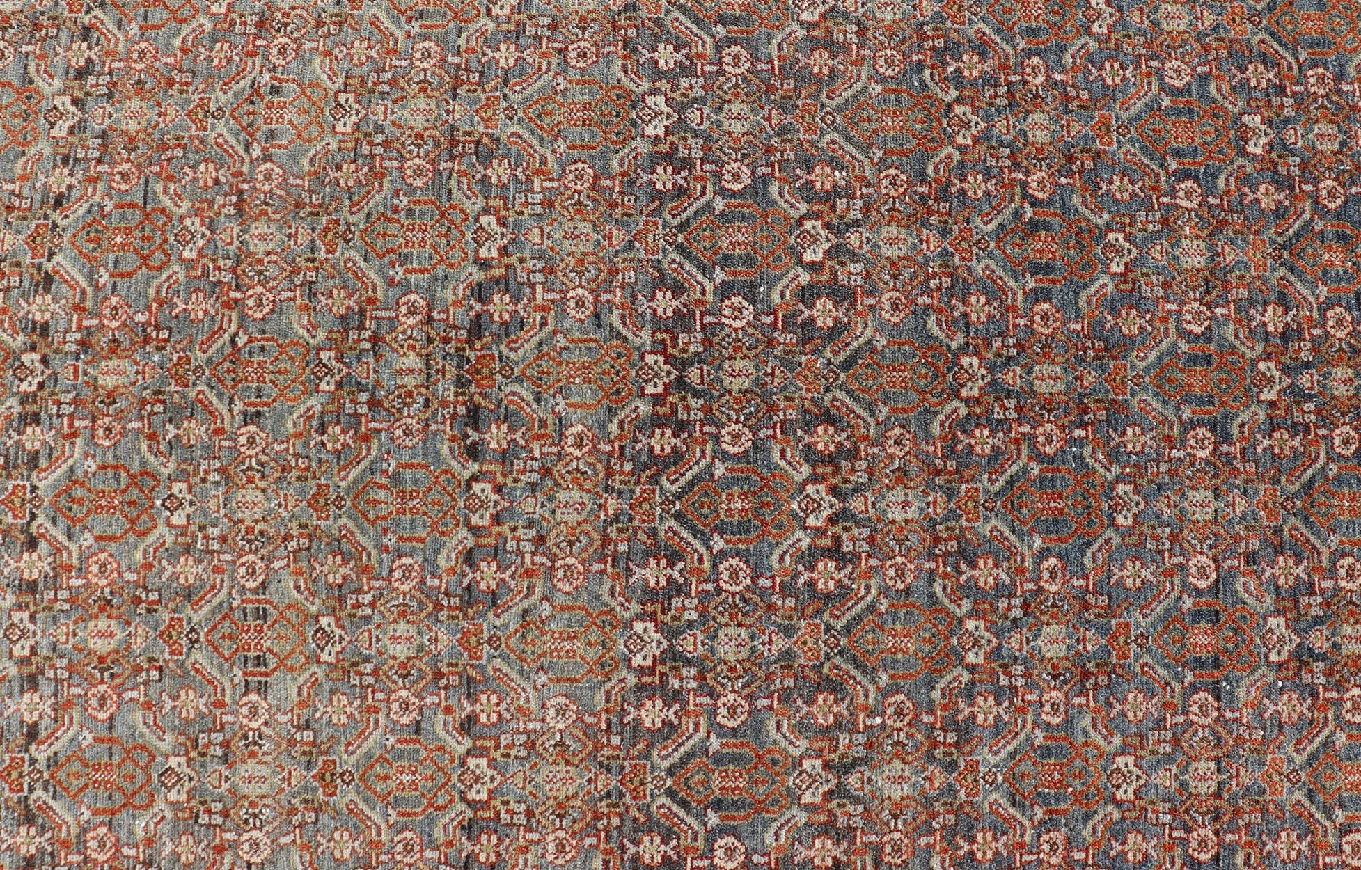 Keivan Woven Arts Feiner antiker persischer Senneh-Teppich mit geometrischem Herati-Design im Zustand „Gut“ im Angebot in Atlanta, GA