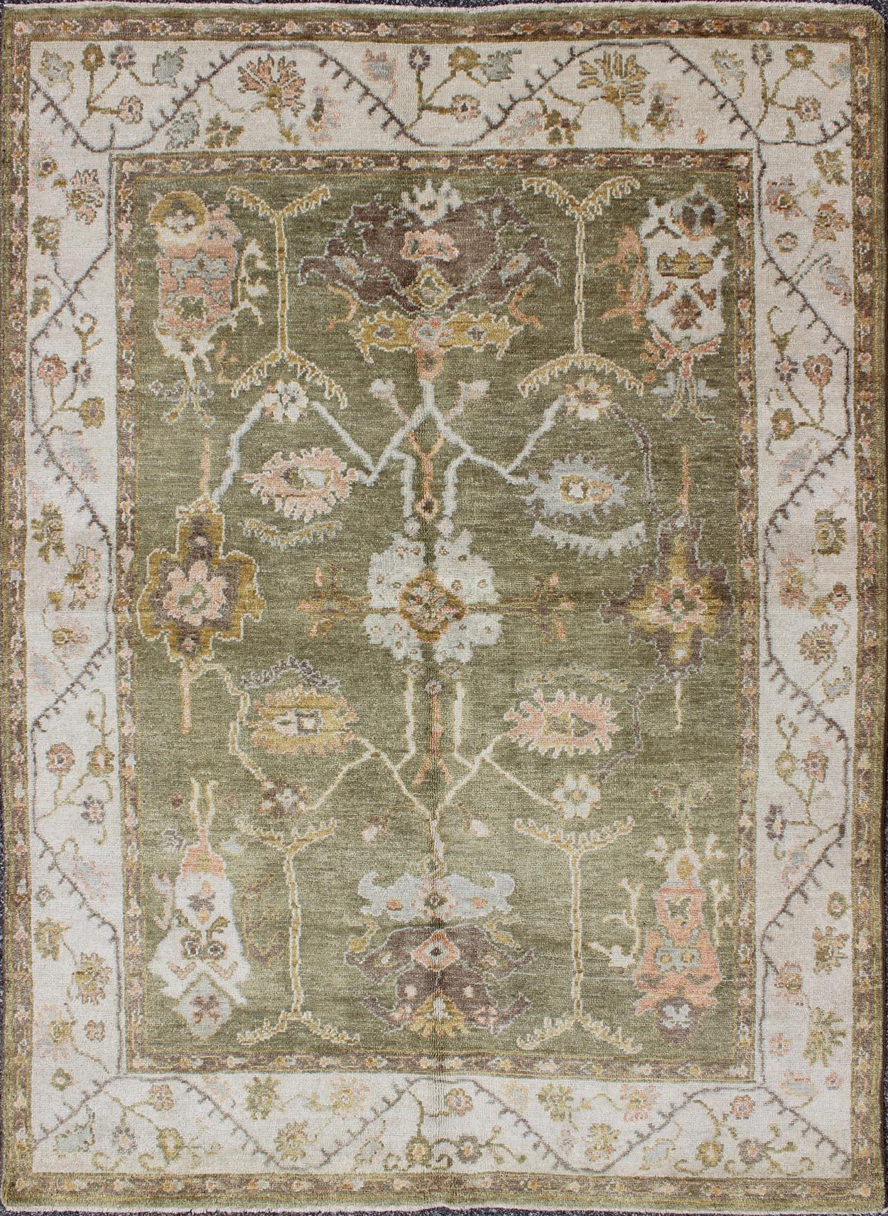 Lana Tappeto Keivan Woven Arts Greene & Greene Greene con design all over in vendita