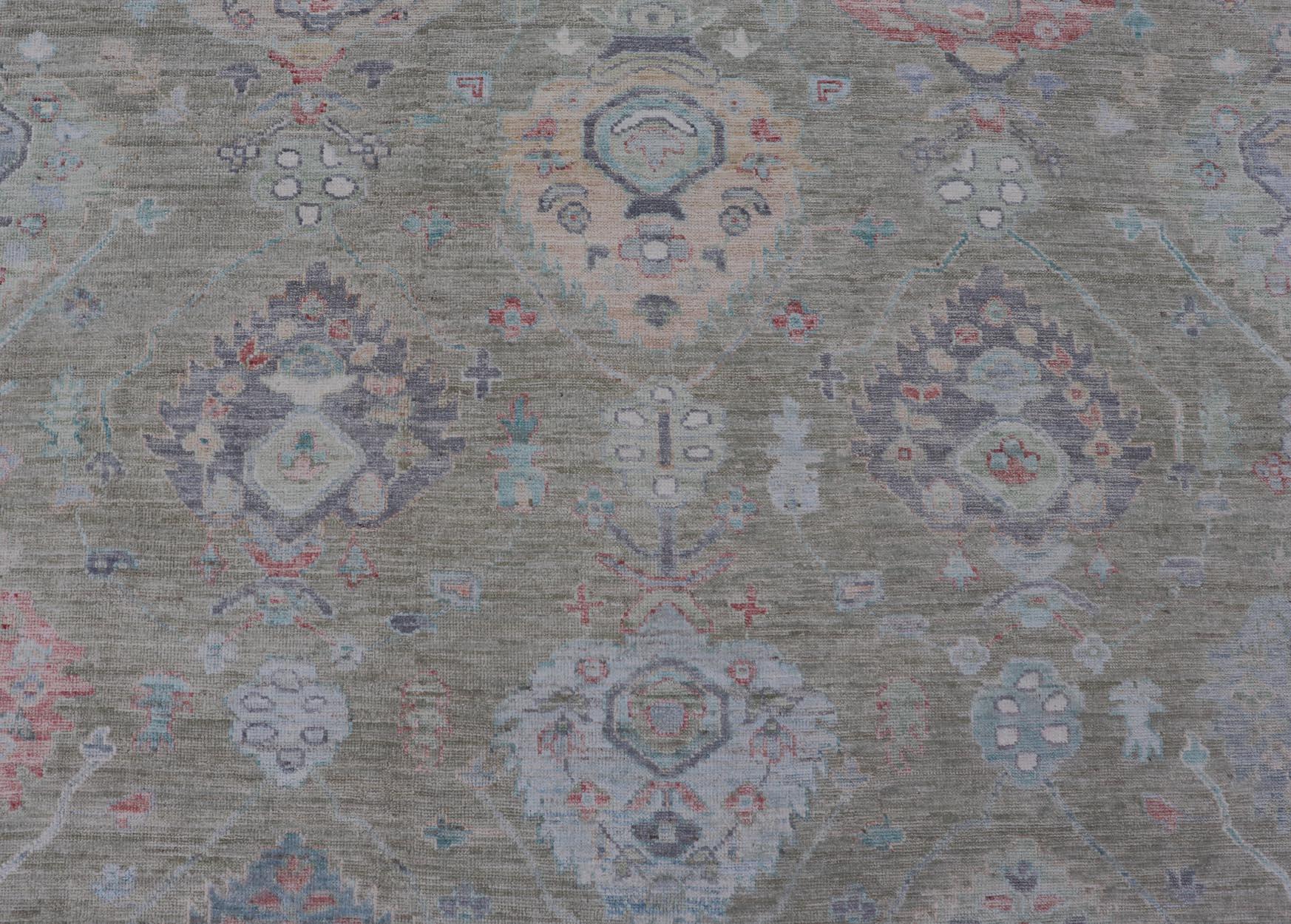 Contemporary Keivan Woven Arts Hand-Knotted Transitional Neutral Oushak Rug 9'1 x 12'0 For Sale
