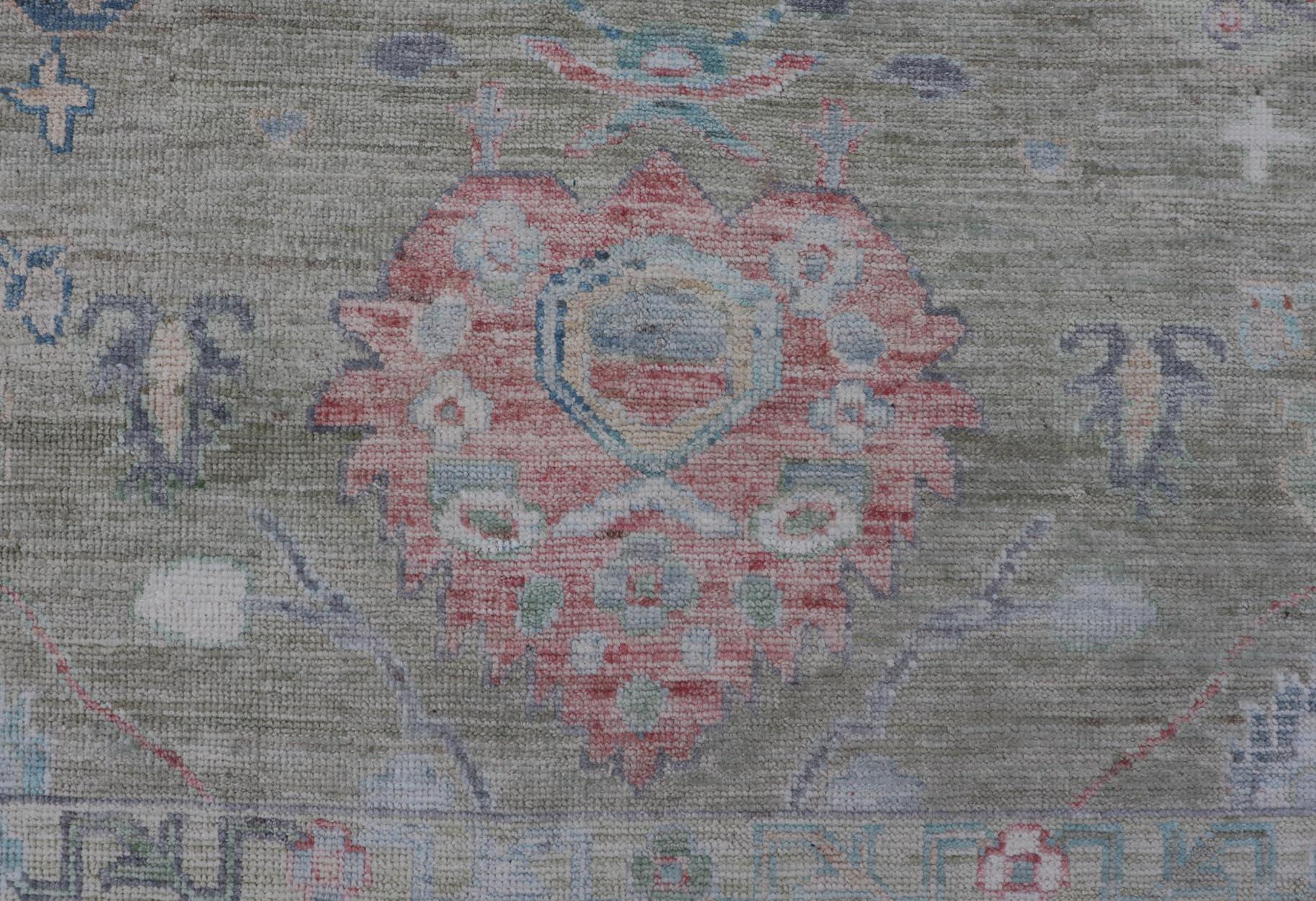 Keivan Woven Arts Hand-Knotted Transitional Neutral Oushak Rug 9'1 x 12'0 For Sale 3