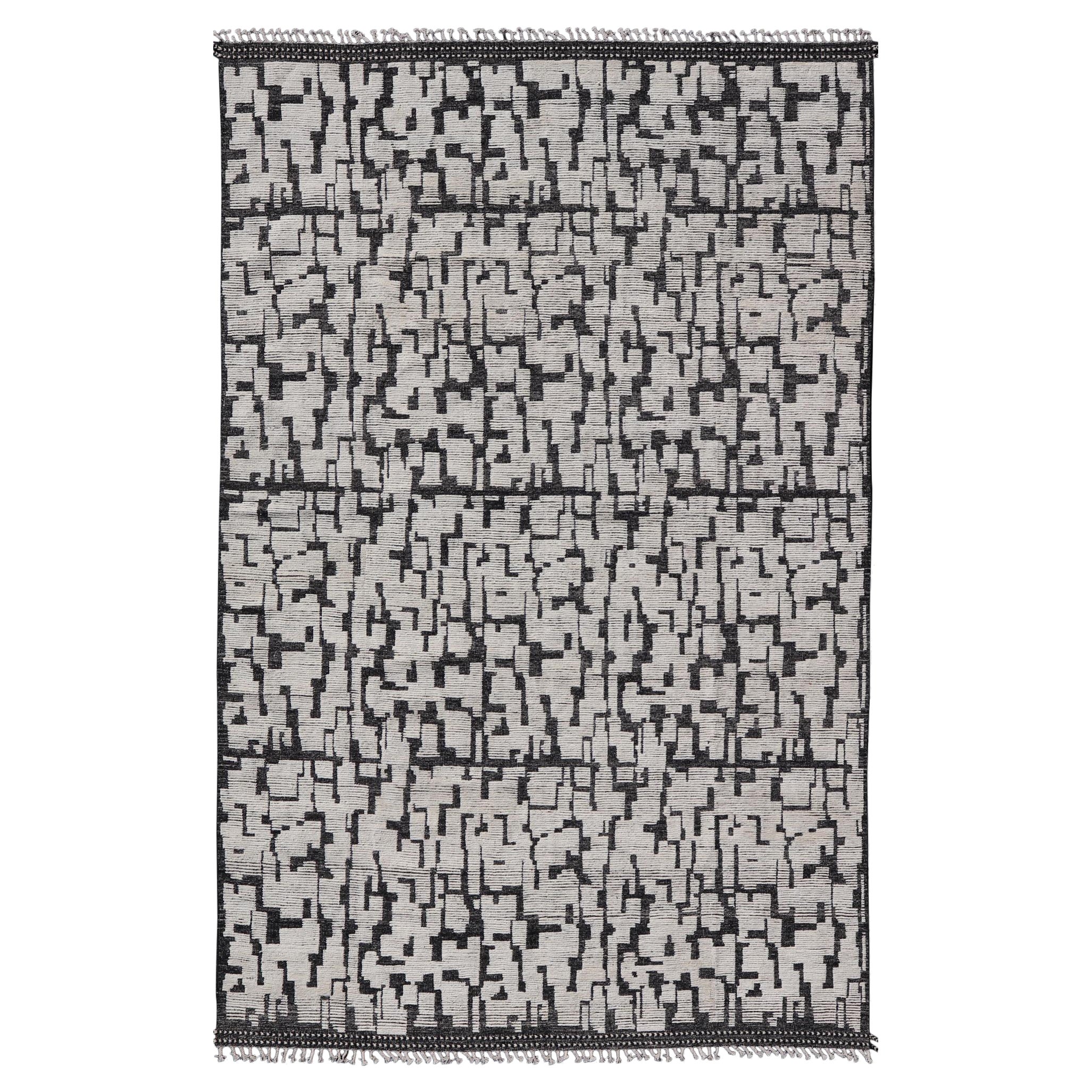 Keivan Woven Arts Moroccan Contemporary Abstract Large 0Rug in bianco e nero in vendita