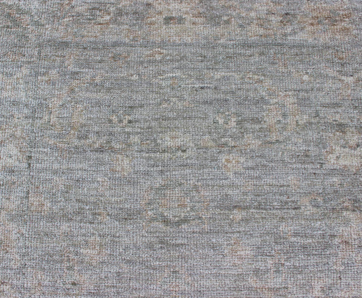 Annodato a mano Tappeto Keivan Woven Arts in angora turca Oushak 2'10