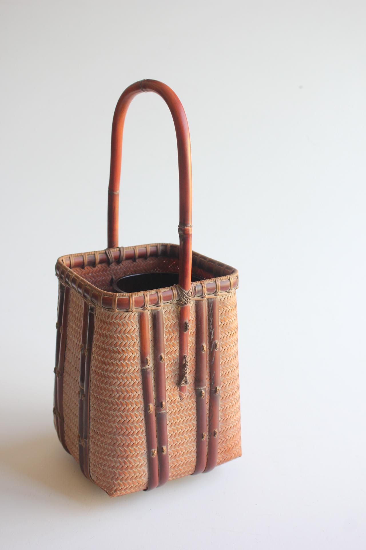 Japanese Antiques Keizo Yagisawa (Sokan) A Flower Basket Bamboo Craft with Box For Sale 3