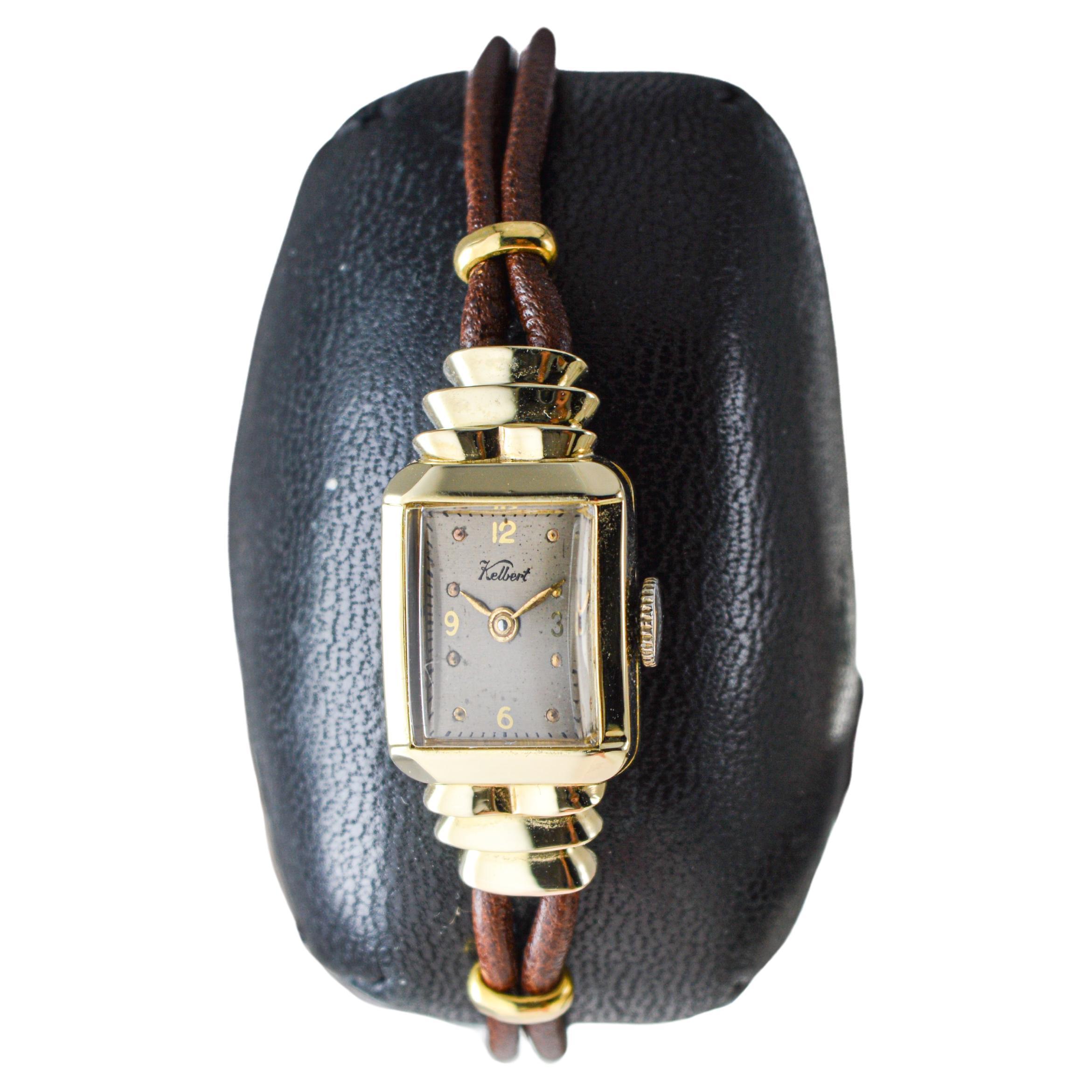 Kelbert Ladies 14Kt Solid Yellow Gold Art Deco Watch Hand Made 1940's In Excellent Condition For Sale In Long Beach, CA