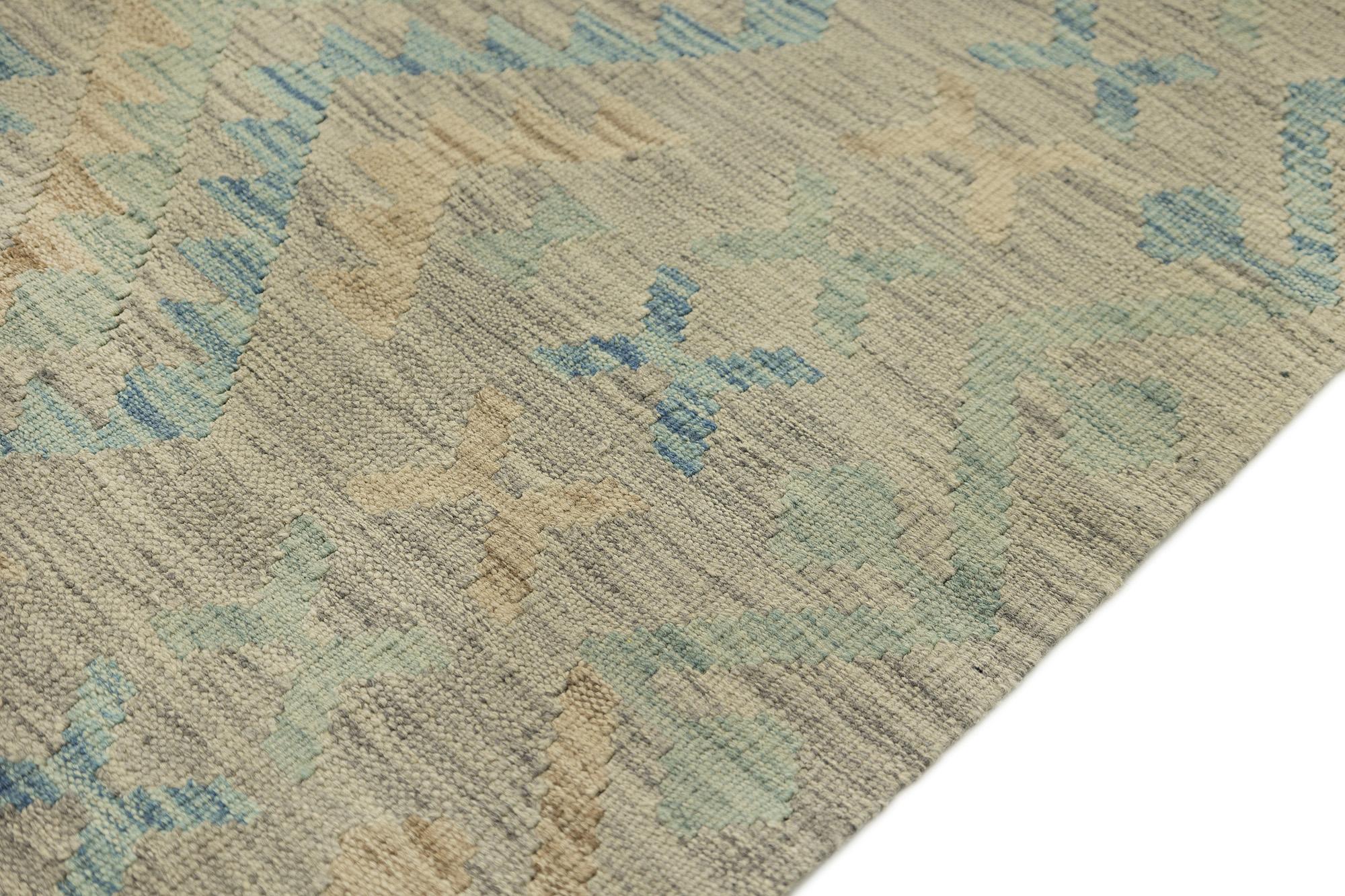 Wool Kelim Afghan Rug (183 × 274 cm, gray, new) For Sale