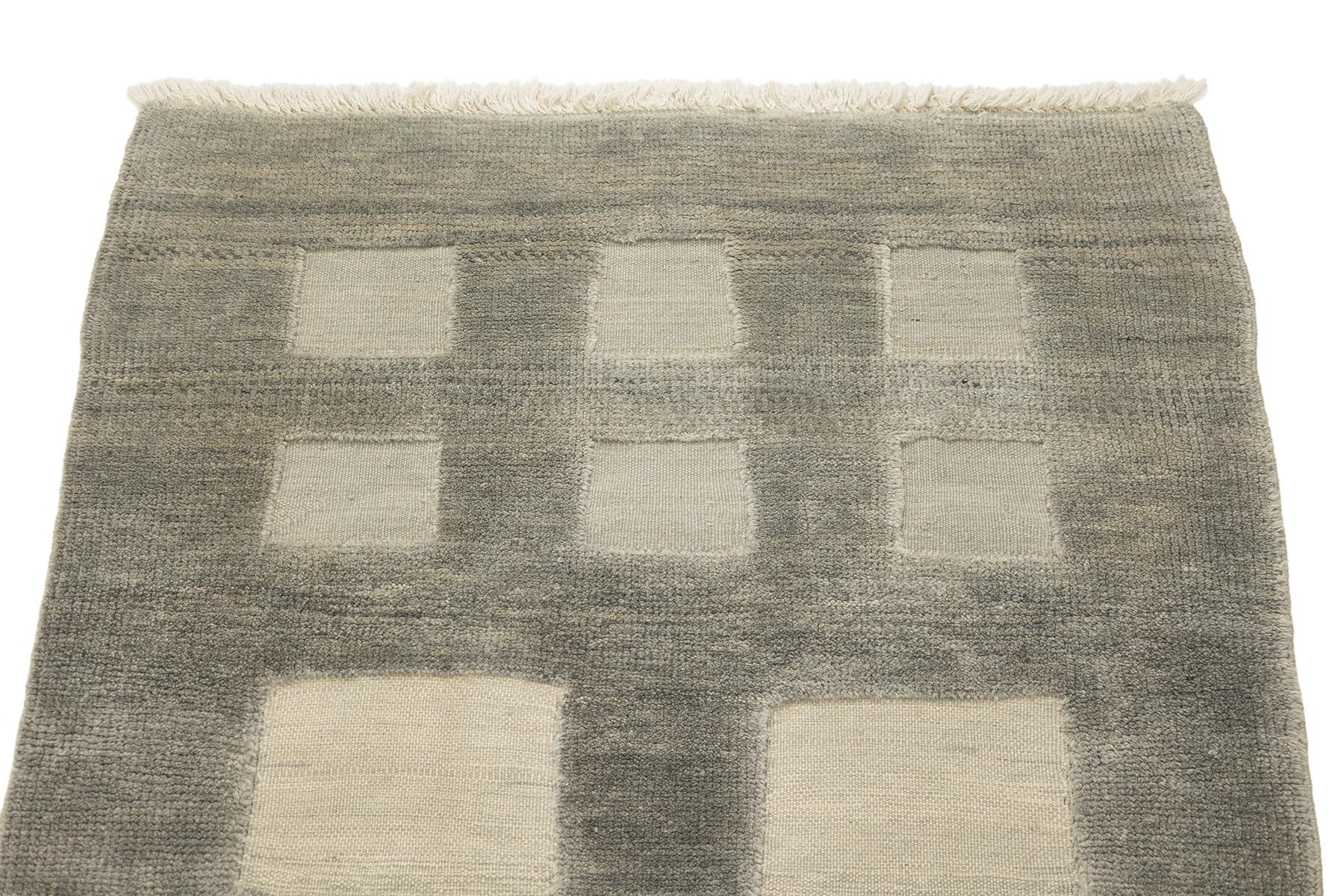 Kelim Gabbeh Teppich, handgewebt, 9,2 × 3,4 Fuß - Grau und Elfenbein (Handgeknüpft) im Angebot