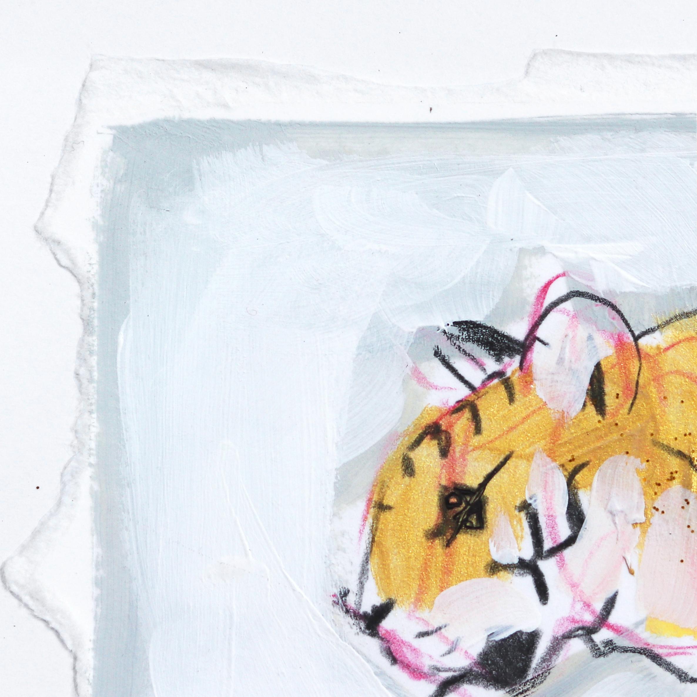 Kitty Purr  - Peinture originale encadrée - Animaux sauvages sur papier - Contemporain Painting par Kellie Newsome