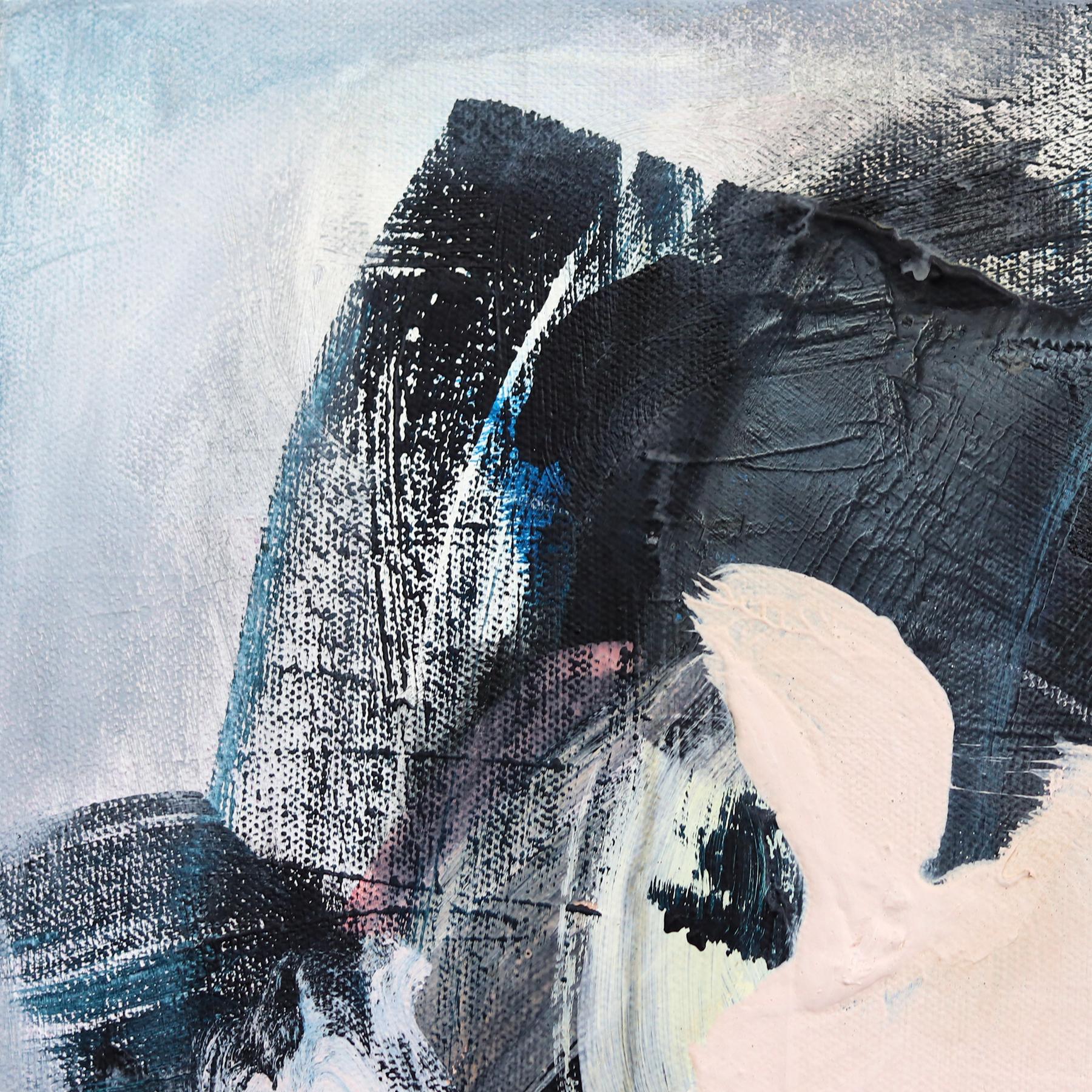 Pétalo de melocotón - Expresiva pintura floral abstracta con suaves flores neutras en venta 1