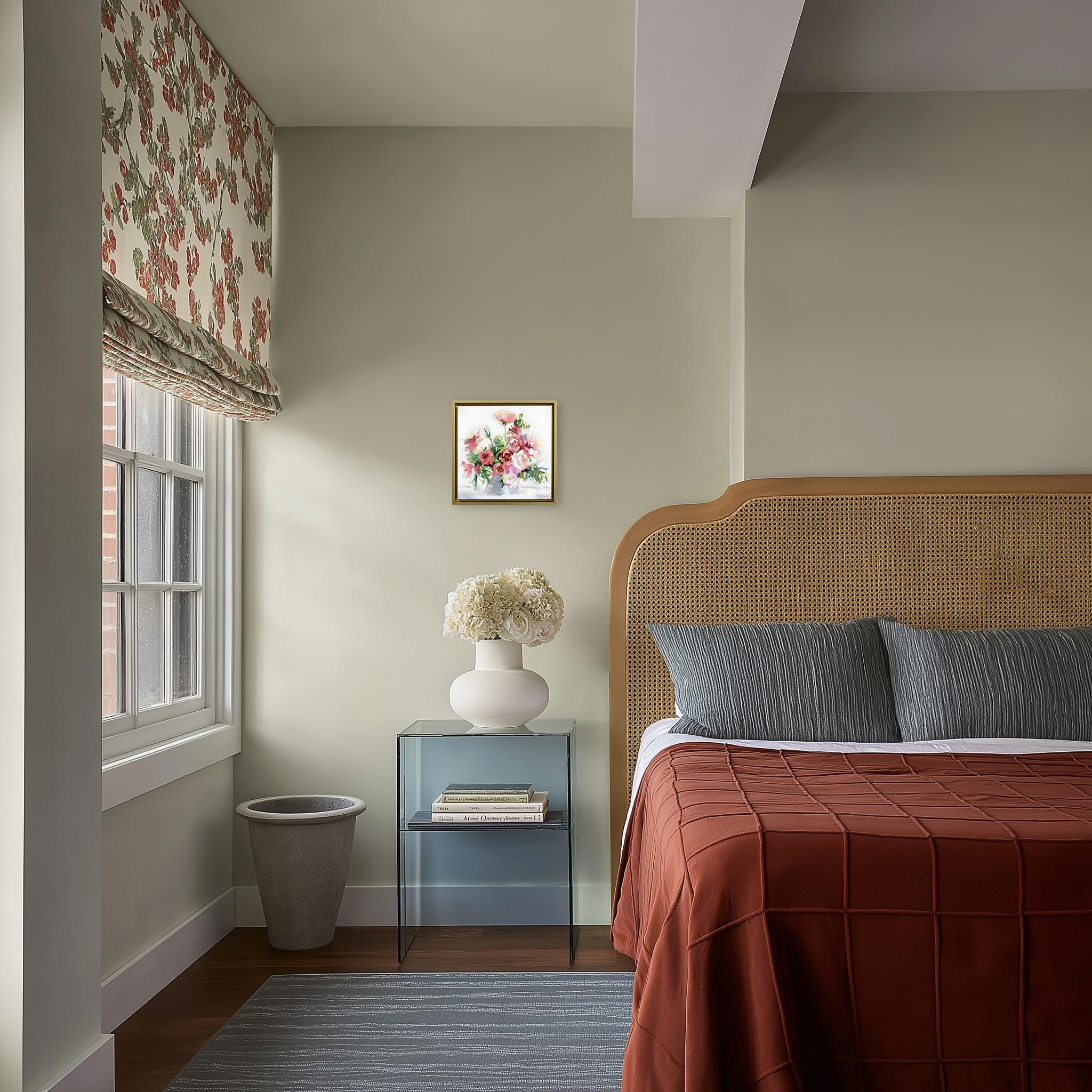 Pink Powder - Gerahmtes Abstraktes Buntes Stillleben Gemischtes Medienkunstwerk auf Leinwand – Painting von Kellie Newsome