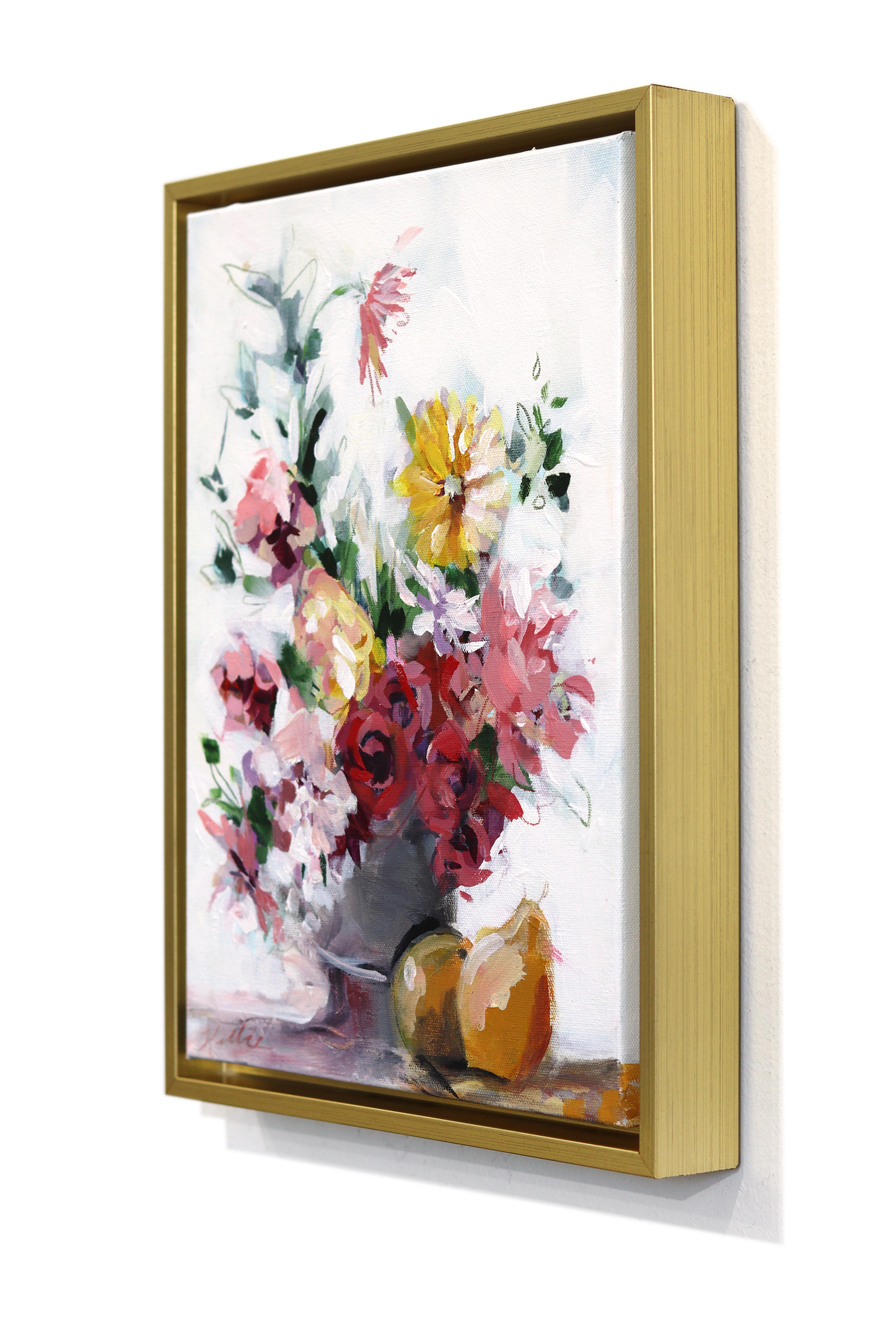 Sight of Fall - Gerahmte bunte Blumenstillleben Mixed Media Malerei auf Leinwand (Beige), Still-Life Painting, von Kellie Newsome