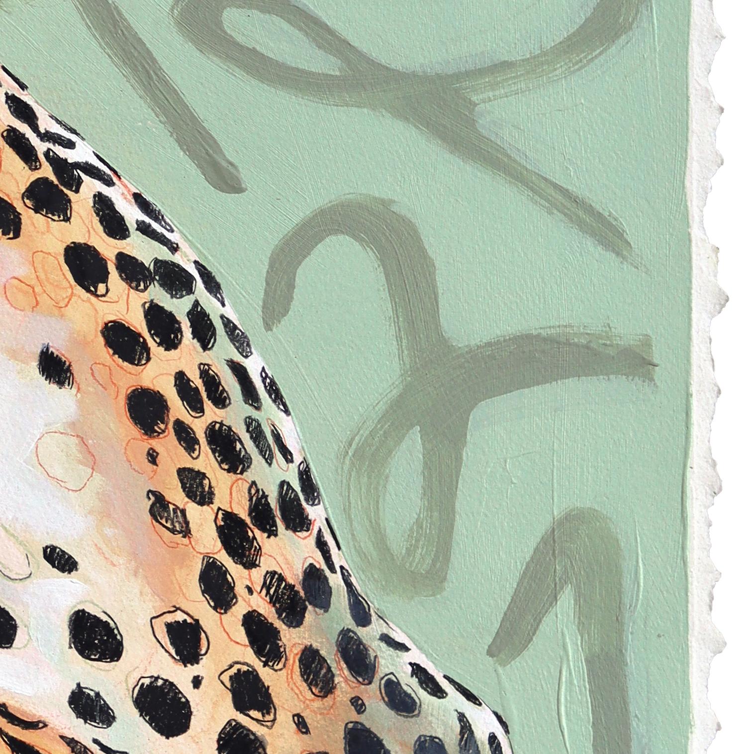 Spottrf in a Crowd - Wild Cat Portrait Mixed Media Sage Green Painting on Paper en vente 3