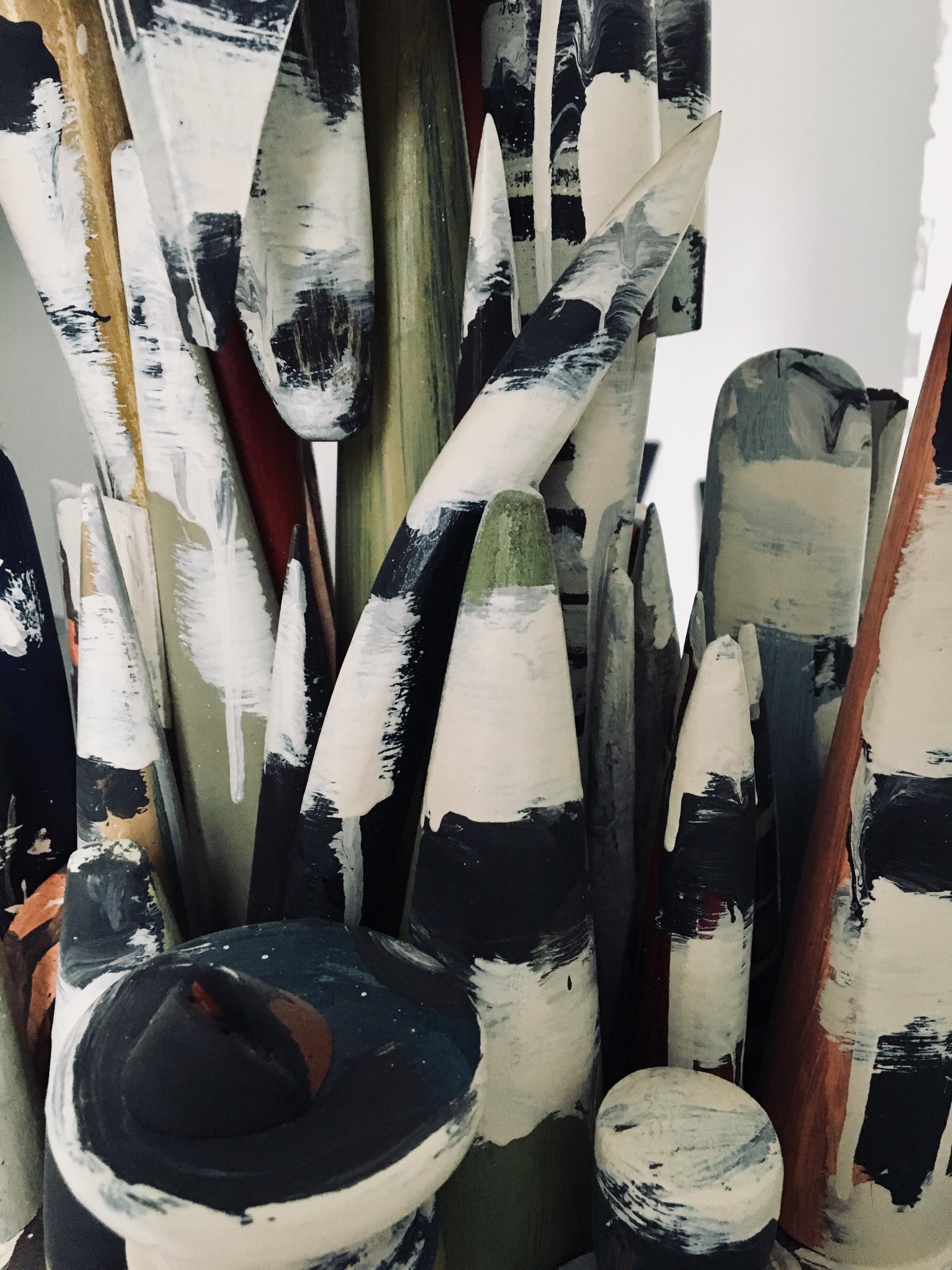 Sculpture abstraite en bois : 'Horn' en vente 10