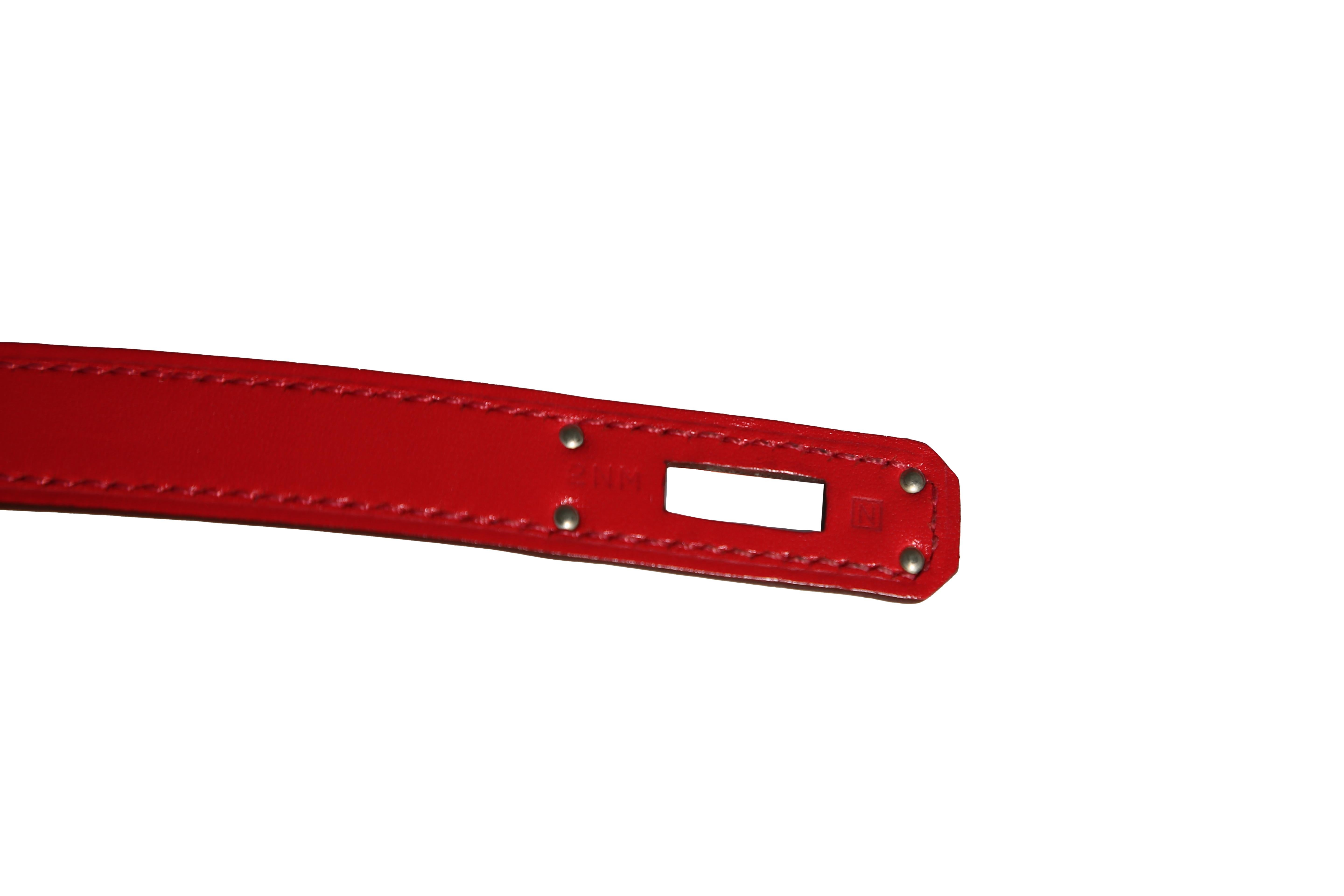Rote Kelly-Clutch mit Vermillon-Schliff im Zustand „Gut“ in London, GB
