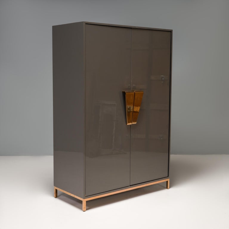 Kelly Hoppen Grey Lacquered Shield For Sale at 1stDibs