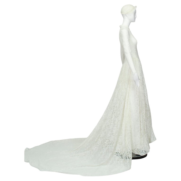 Kelly-Inspired Modest Ivory Peter Pan Illusion Wedding Gown w Cap  XS,  1951 For Sale at 1stDibs | grace kelly wedding dress inspired, grace kelly  inspired wedding dress, juliet style wedding dress