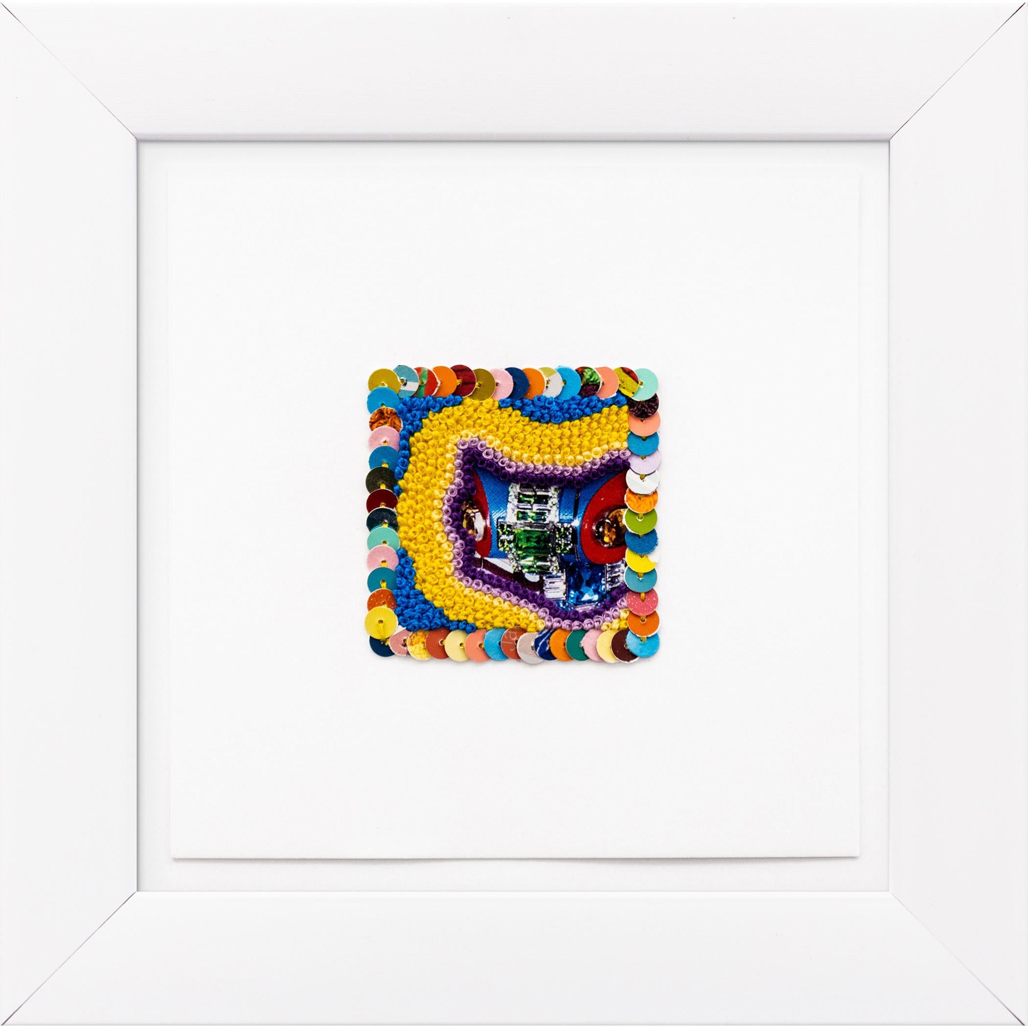 Rainbot - Mixed Media Art de Kelly Kozma