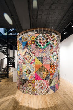 "Iguana & Mirra, Magma & Scogliera", installazione monumentale circolare sospesa in carta
