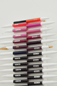 "Propósito infinito: púrpura y rosa" Lápiz de color y acrílico degradado