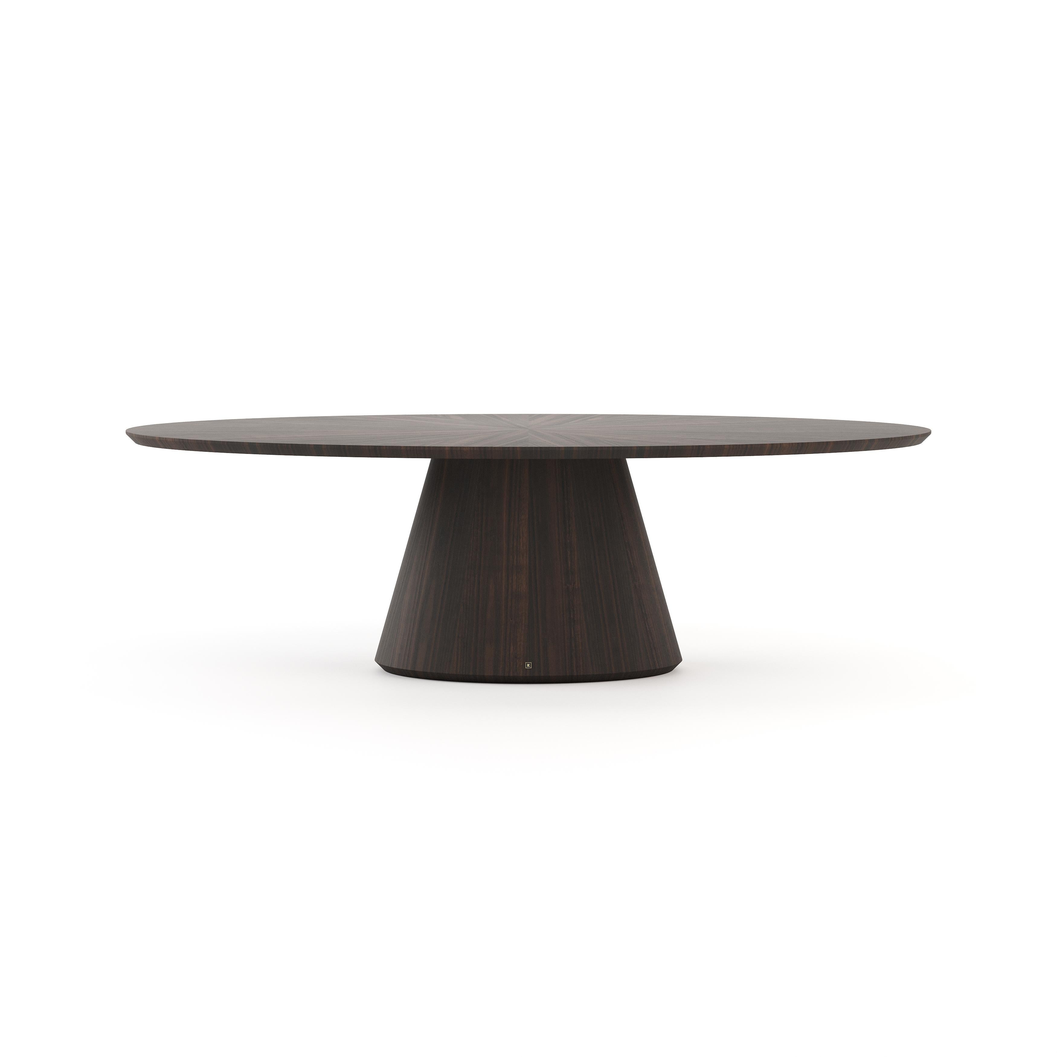 Kelly dining table holds a design that will stun you. This oval dining table is an eccentric piece conceived for extravagant dining rooms. The perfect addition for luxury restaurants and exclusive dining areas. Playing with function and design, its