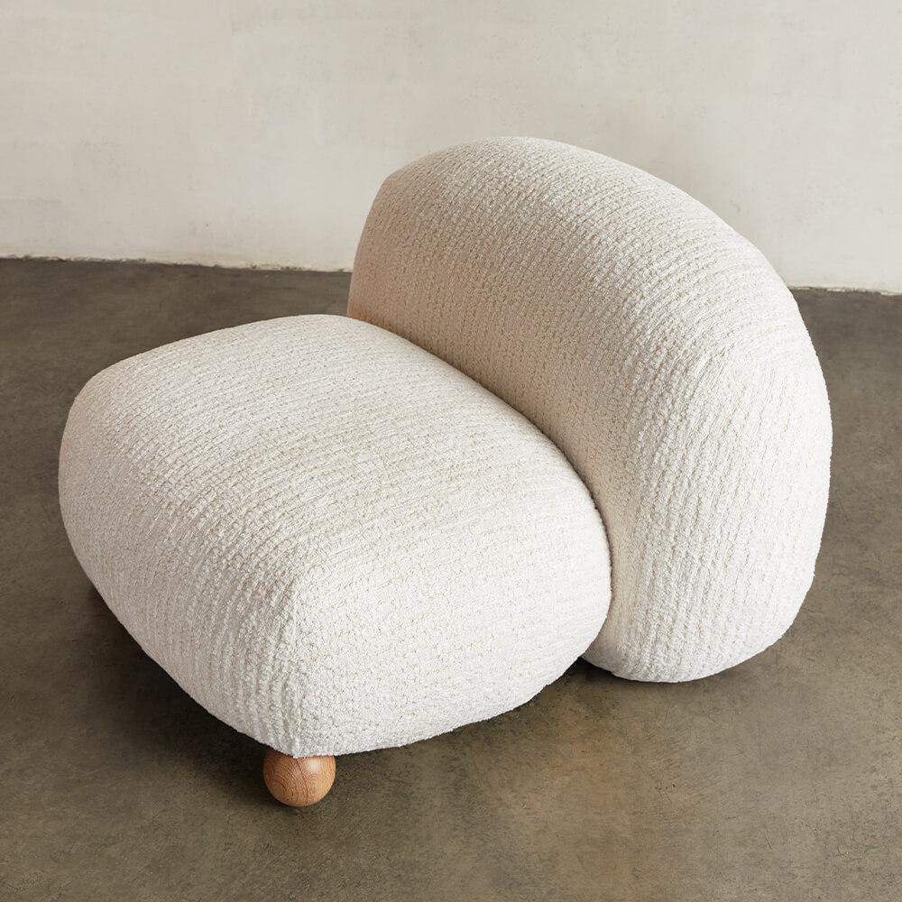 American Kelly Wearstler Morro Lounge Chair in White Bouclé For Sale