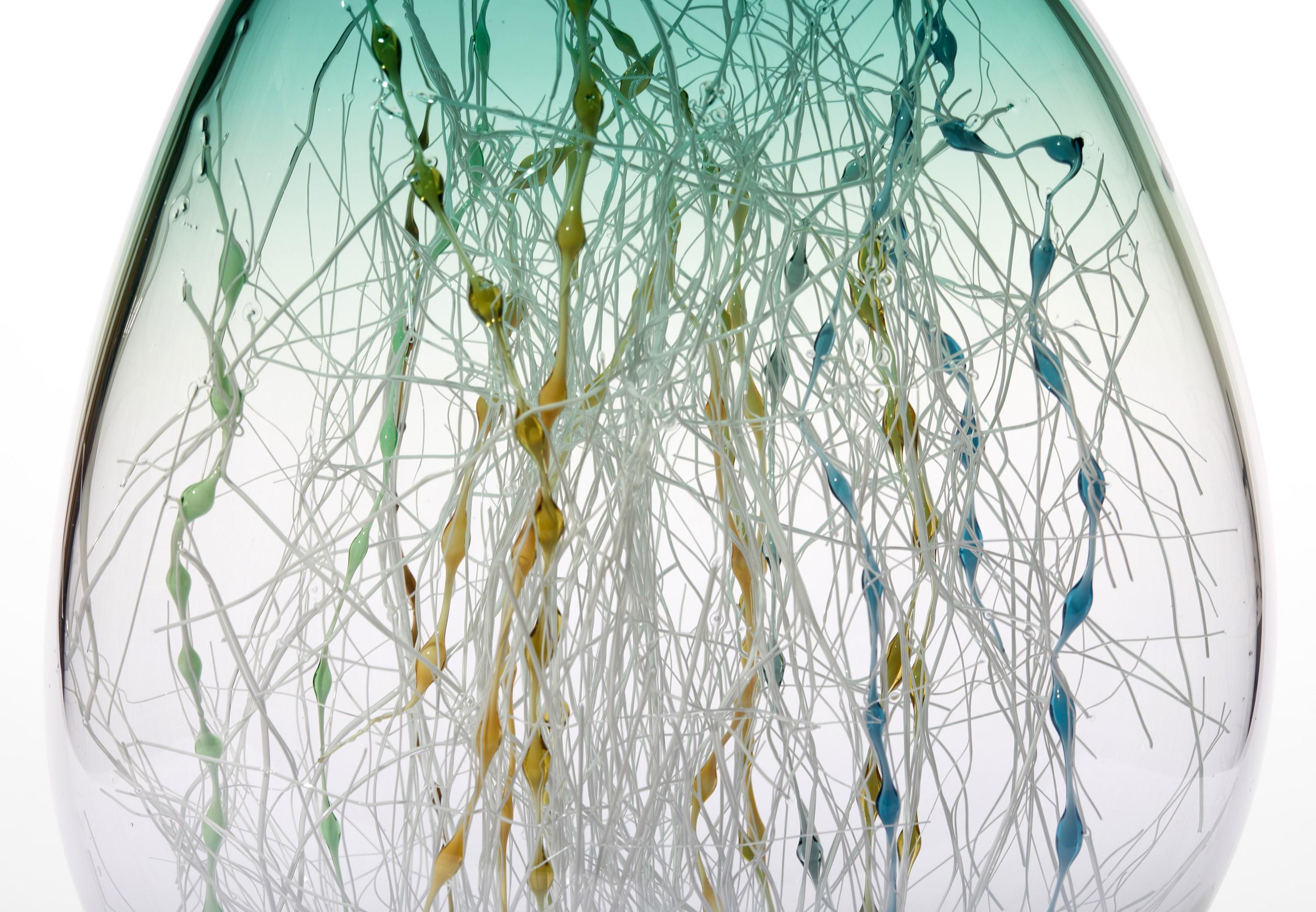 Kelp in Ozeanblau & Meeresgrün, abstrakte Glasskulptur von Enemark & Thompson (Britisch) im Angebot