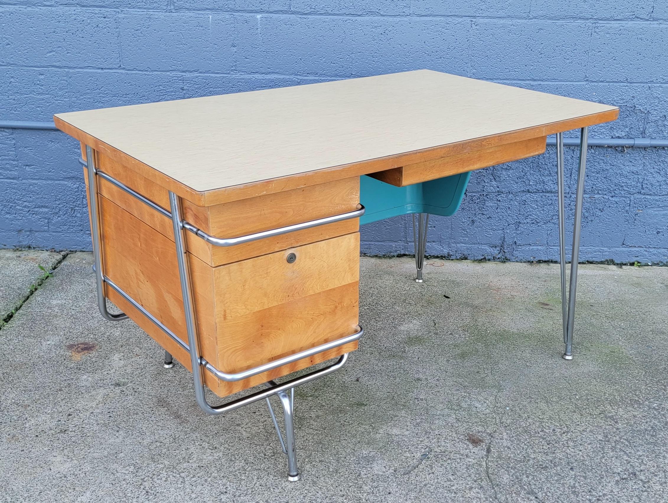 Steel KEM Weber for Heywood Wakefield Trimline Desk