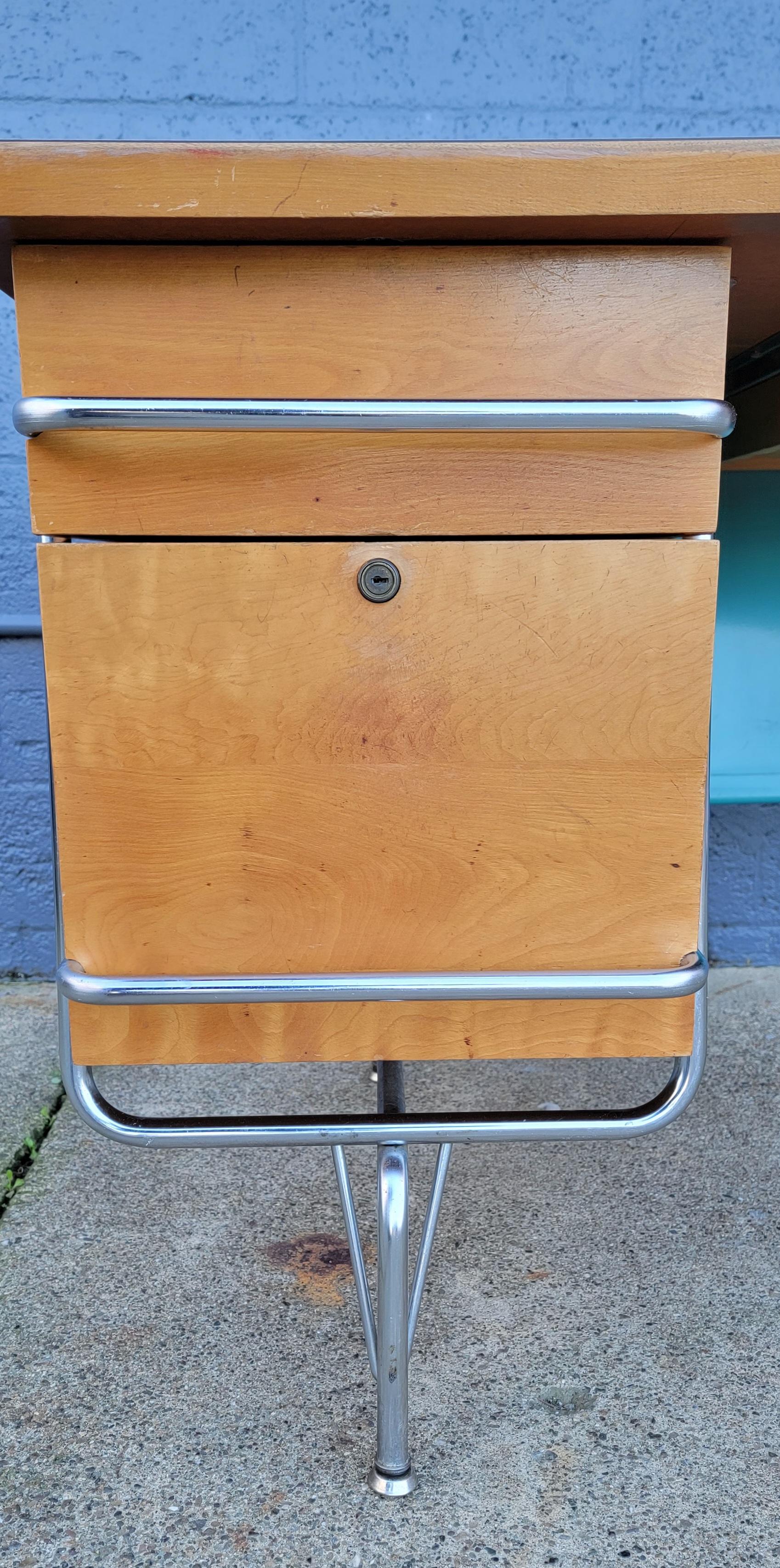 KEM Weber for Heywood Wakefield Trimline Desk 6