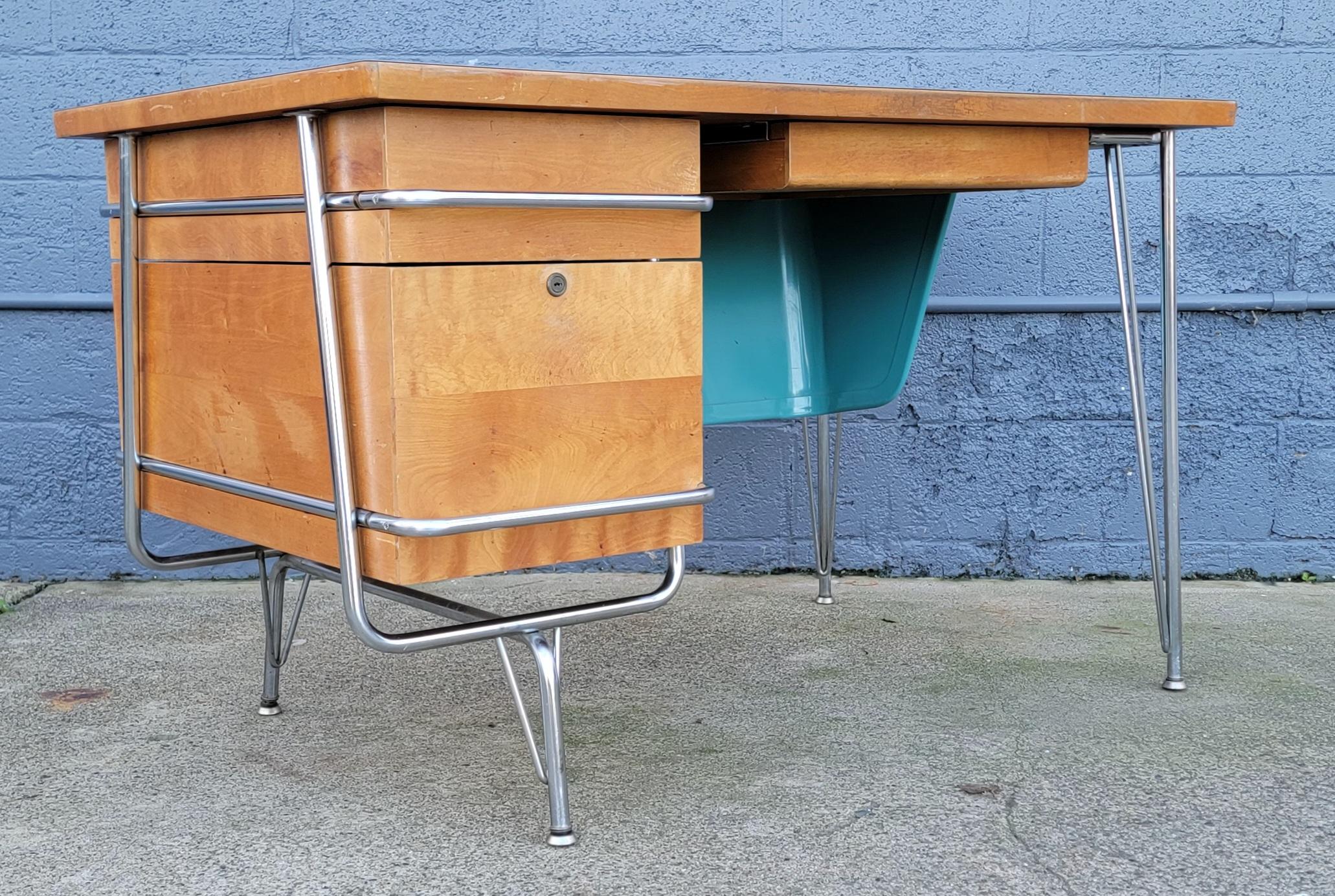 20th Century KEM Weber for Heywood Wakefield Trimline Desk