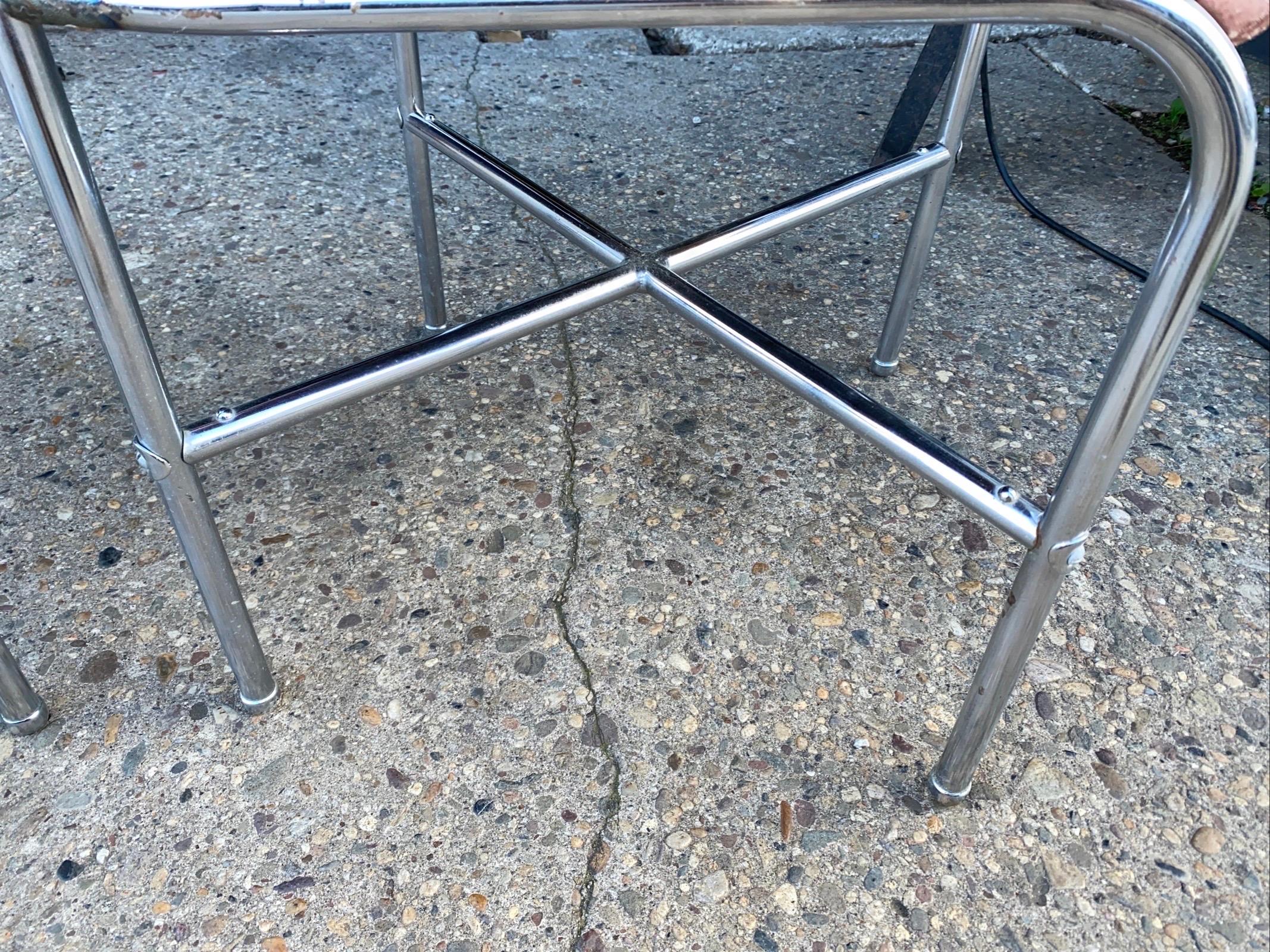 Kem Weber für Lloyd Furniture, Paar Stühle (Maschinenzeitalter) im Angebot