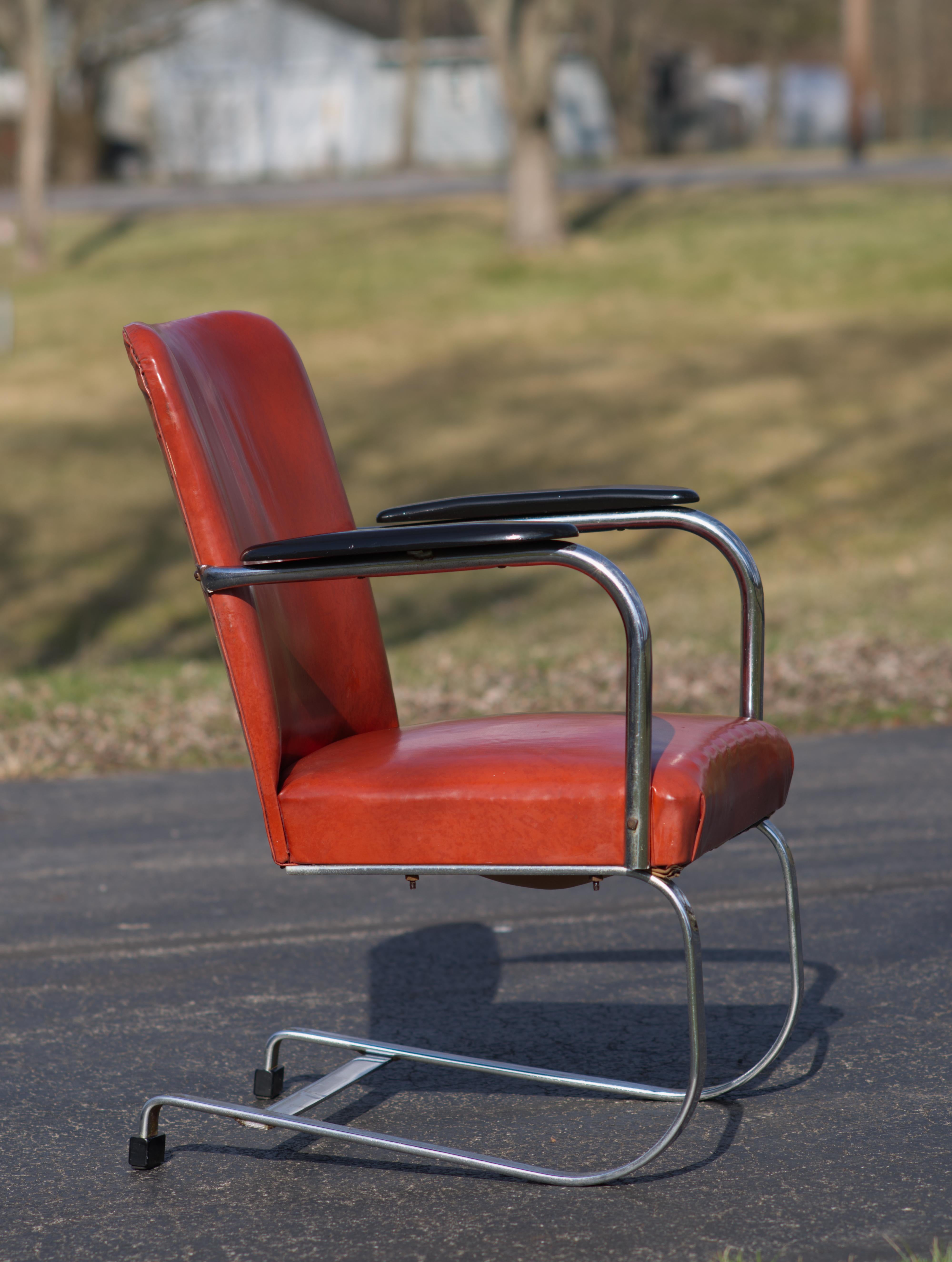 Kem Weber for Lloyd Mfg, chromed steel and red/coral vinyl,  1930 Art Deco  In Fair Condition For Sale In Clifton Springs, NY
